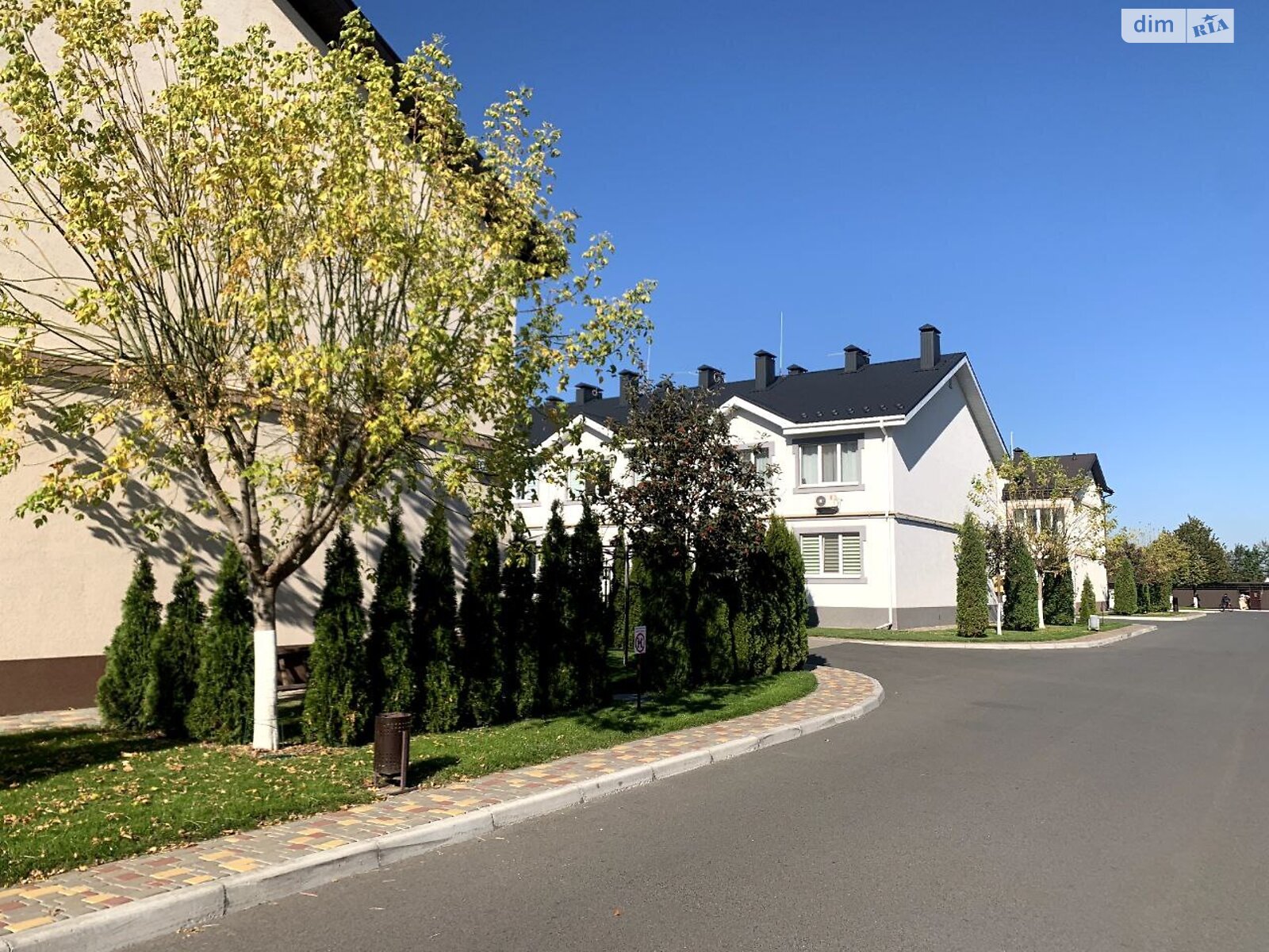 Продажа двухкомнатной квартиры в Борисполе, на ул. Ясная 12, кв. 32, район Борисполь фото 1