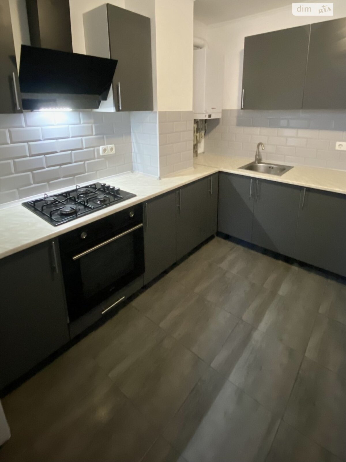 Продажа однокомнатной квартиры в Борисполе, на ул. Головатого 71А, фото 1