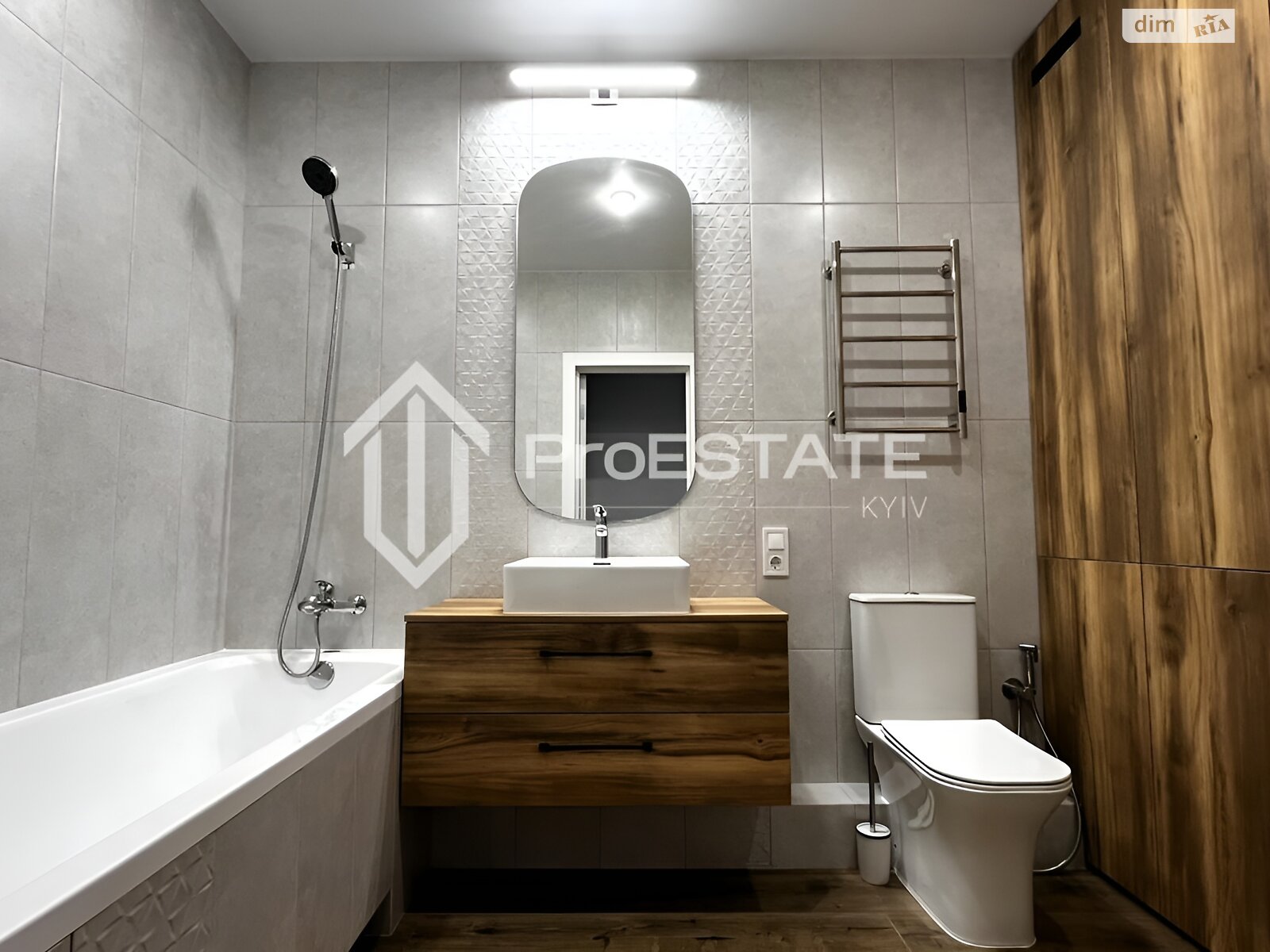 Продажа трехкомнатной квартиры в Борисполе, на ул. Киевский шлях 95, фото 1 Продажа трехкомнатной квартиры в Борисполе, на ул. Киевский шлях 95, фото 1
