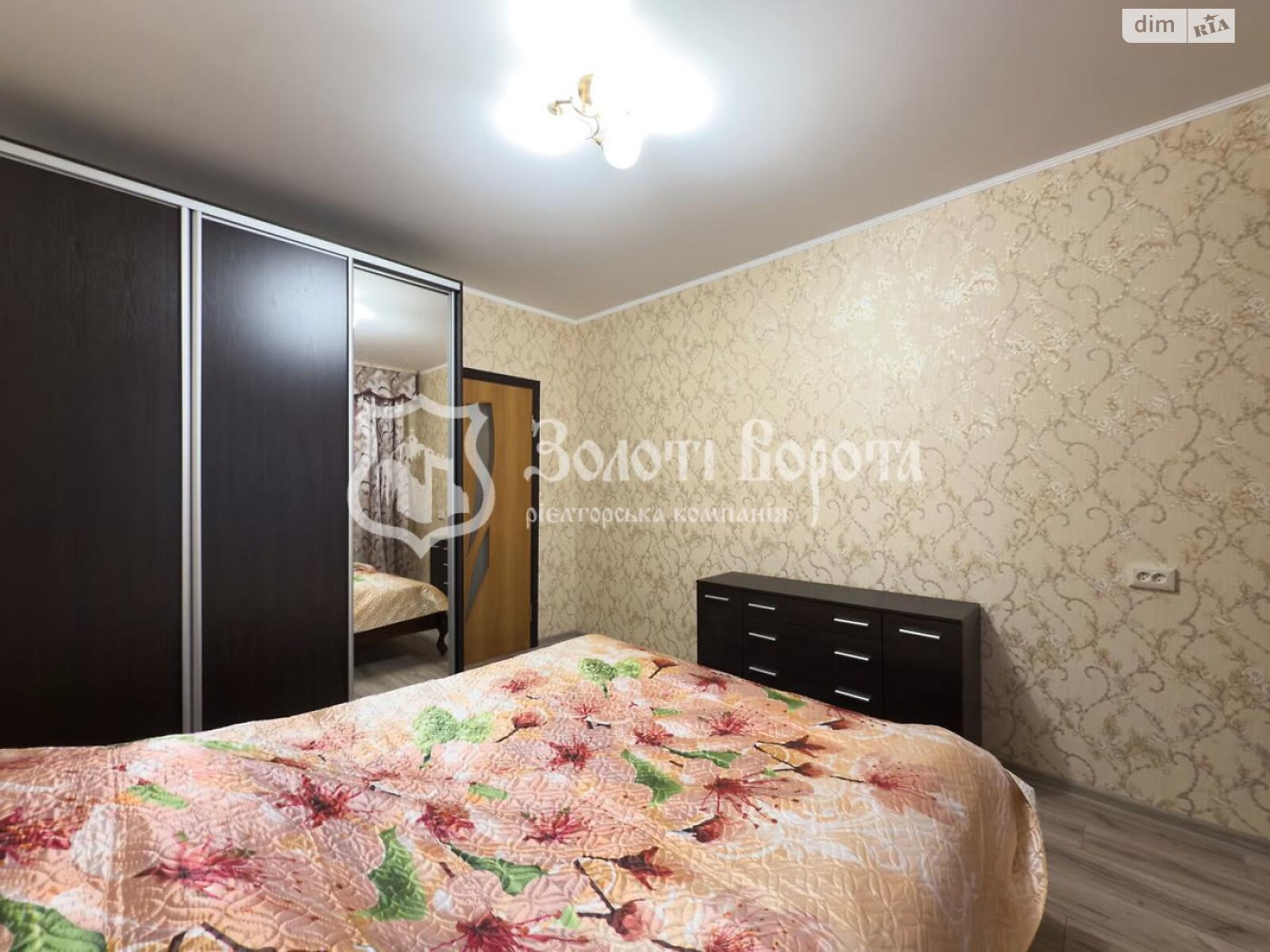 Продажа трехкомнатной квартиры в Борисполе, на ул. Киевский шлях 89, фото 1 Продажа трехкомнатной квартиры в Борисполе, на ул. Киевский шлях 89, фото 1