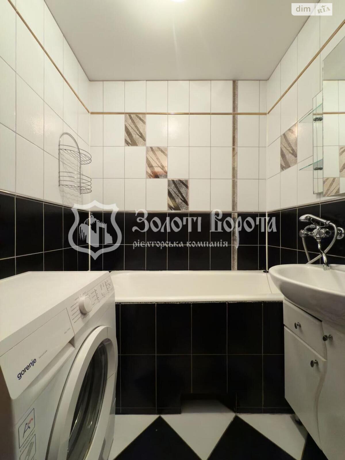 Продажа трехкомнатной квартиры в Борисполе, на ул. Киевский шлях 89, фото 1 Продажа трехкомнатной квартиры в Борисполе, на ул. Киевский шлях 89, фото 1