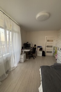 Продаж однокімнатної квартири в Борисполі, на вул. Привокзальна 2В, фото 2