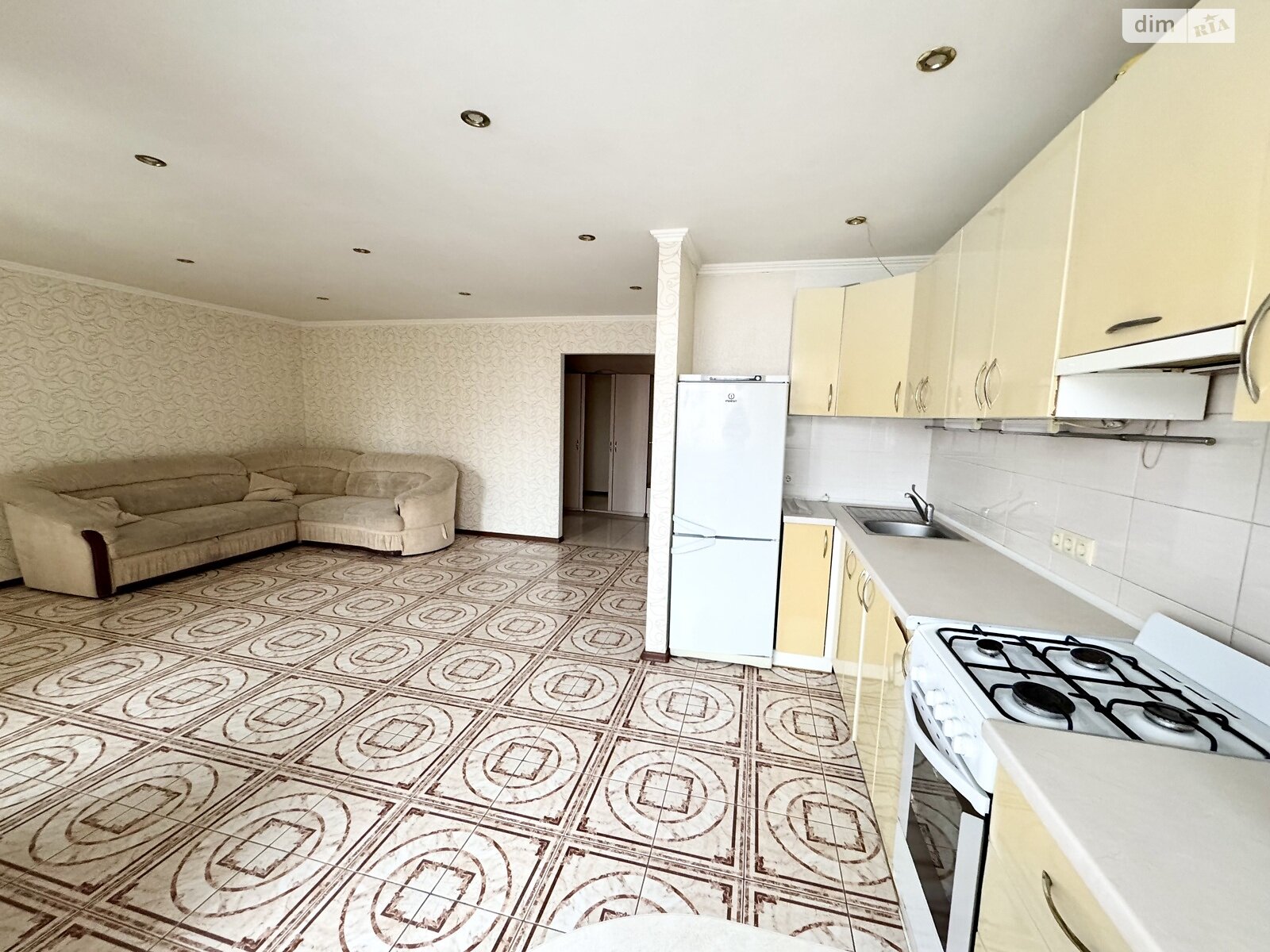Продажа трехкомнатной квартиры в Борисполе, на ул. Виктора Йовы 3, фото 1 Продажа трехкомнатной квартиры в Борисполе, на ул. Виктора Йовы 3, фото 1