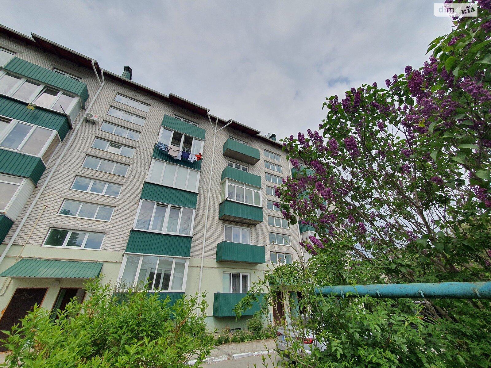 Продаж трикімнатної квартири в Борщеві, на вул. Степана Бандери 87, район Центр фото 1 Продаж трикімнатної квартири в Борщеві, на вул. Степана Бандери 87, район Центр фото 1