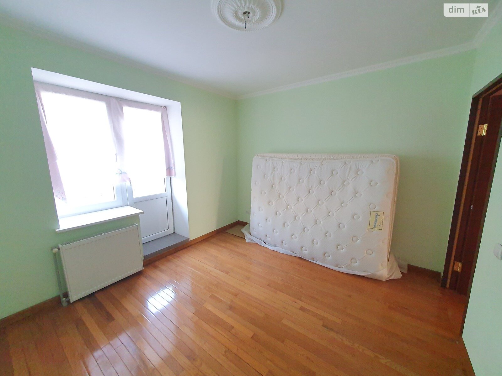 Продаж трикімнатної квартири в Борщеві, на вул. Степана Бандери 87, район Центр фото 1 Продаж трикімнатної квартири в Борщеві, на вул. Степана Бандери 87, район Центр фото 1