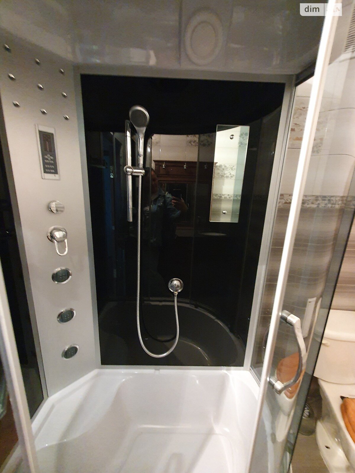 Продаж трикімнатної квартири в Борщеві, на вул. Степана Бандери 87, район Центр фото 1 Продаж трикімнатної квартири в Борщеві, на вул. Степана Бандери 87, район Центр фото 1