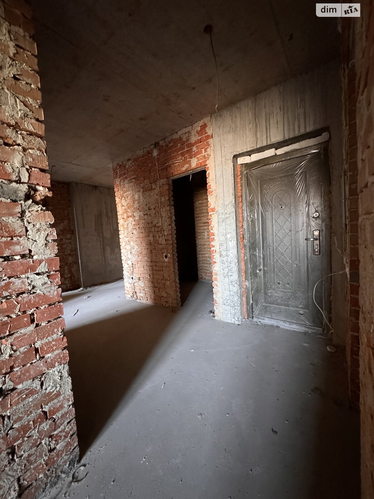 Продажа трехкомнатной квартиры в Боярке, на ул. Белогородская 51 корпус 6, фото 1 Продажа трехкомнатной квартиры в Боярке, на ул. Белогородская 51 корпус 6, фото 1