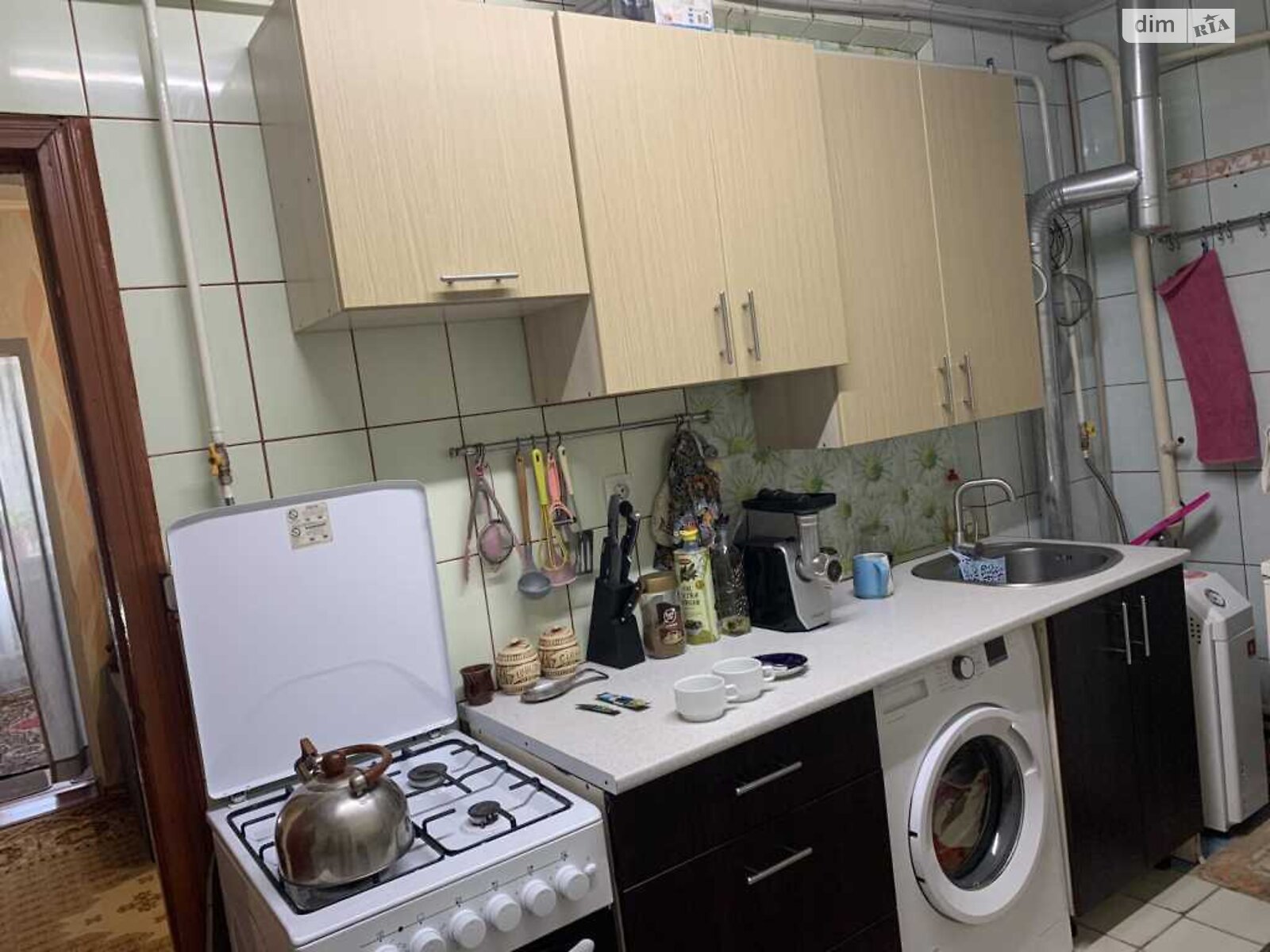 Продаж двокімнатної квартири в Бричківці, на вул. Центральна, фото 1 Продаж двокімнатної квартири в Бричківці, на вул. Центральна, фото 1