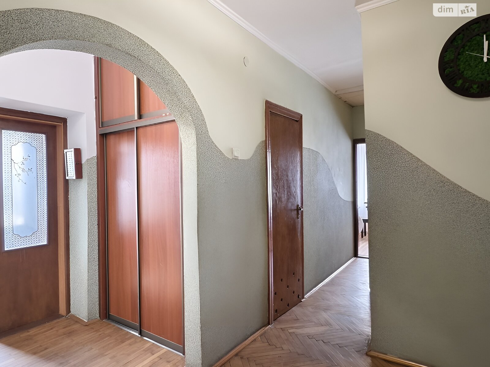 Продажа трехкомнатной квартиры в Бродах, на ул. Конюшковская 30, фото 1 Продажа трехкомнатной квартиры в Бродах, на ул. Конюшковская 30, фото 1