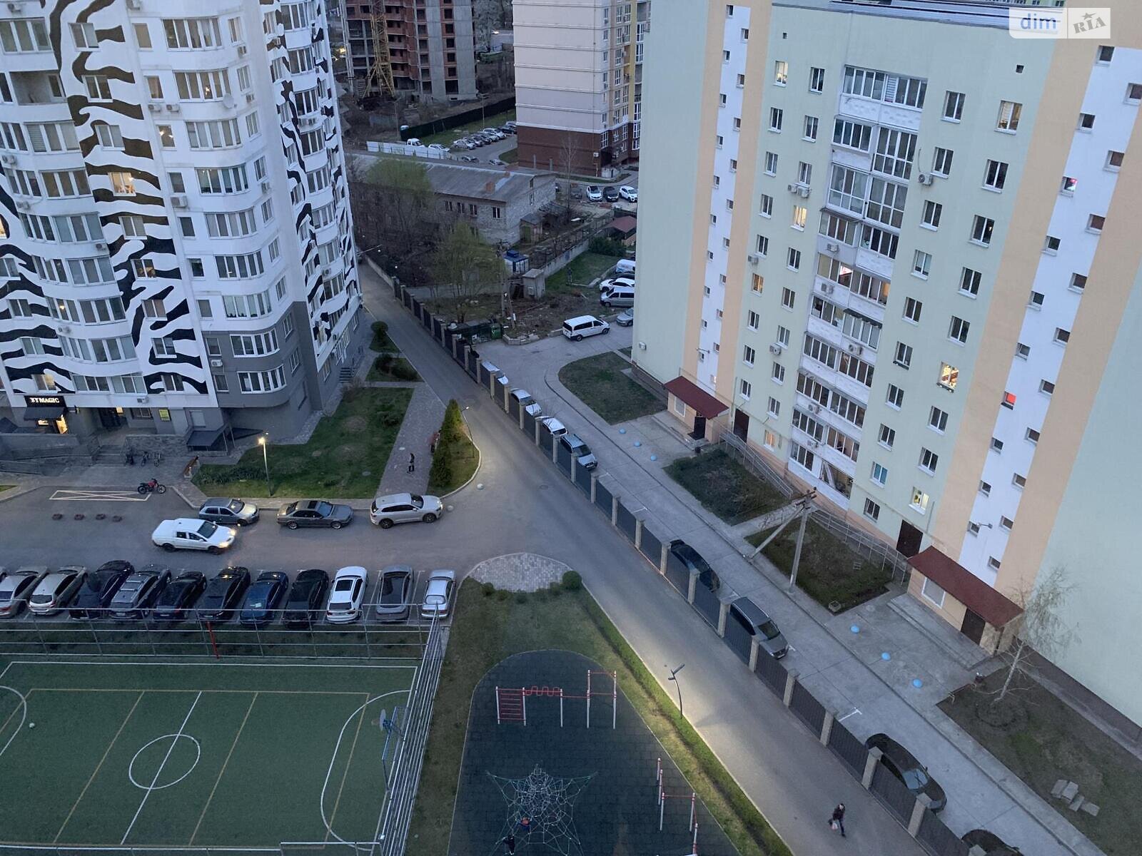 Продажа трехкомнатной квартиры в Броварах, на ул. Павла Чубинского 8, район Бровары фото 1 Продажа трехкомнатной квартиры в Броварах, на ул. Павла Чубинского 8, район Бровары фото 1