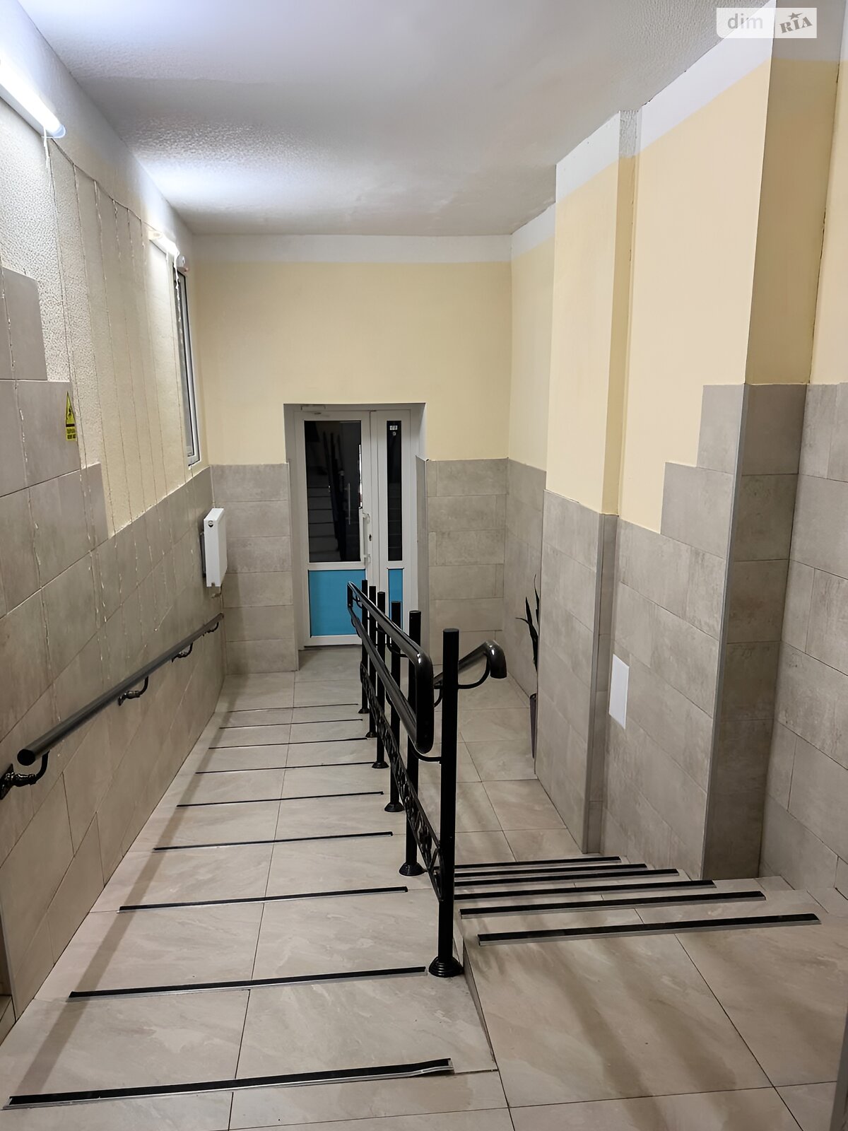 Продажа трехкомнатной квартиры в Броварах, на ул. Симона Петлюры 21Б, район Бровары фото 1 Продажа трехкомнатной квартиры в Броварах, на ул. Симона Петлюры 21Б, район Бровары фото 1