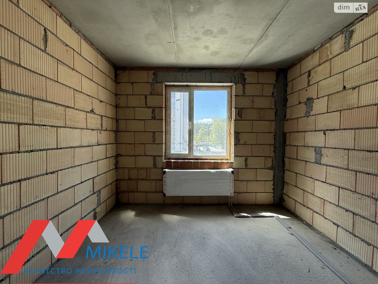 Продажа двухкомнатной квартиры в Броварах, на ул. Героев Крут 12 корпус 3, фото 1 Продажа двухкомнатной квартиры в Броварах, на ул. Героев Крут 12 корпус 3, фото 1