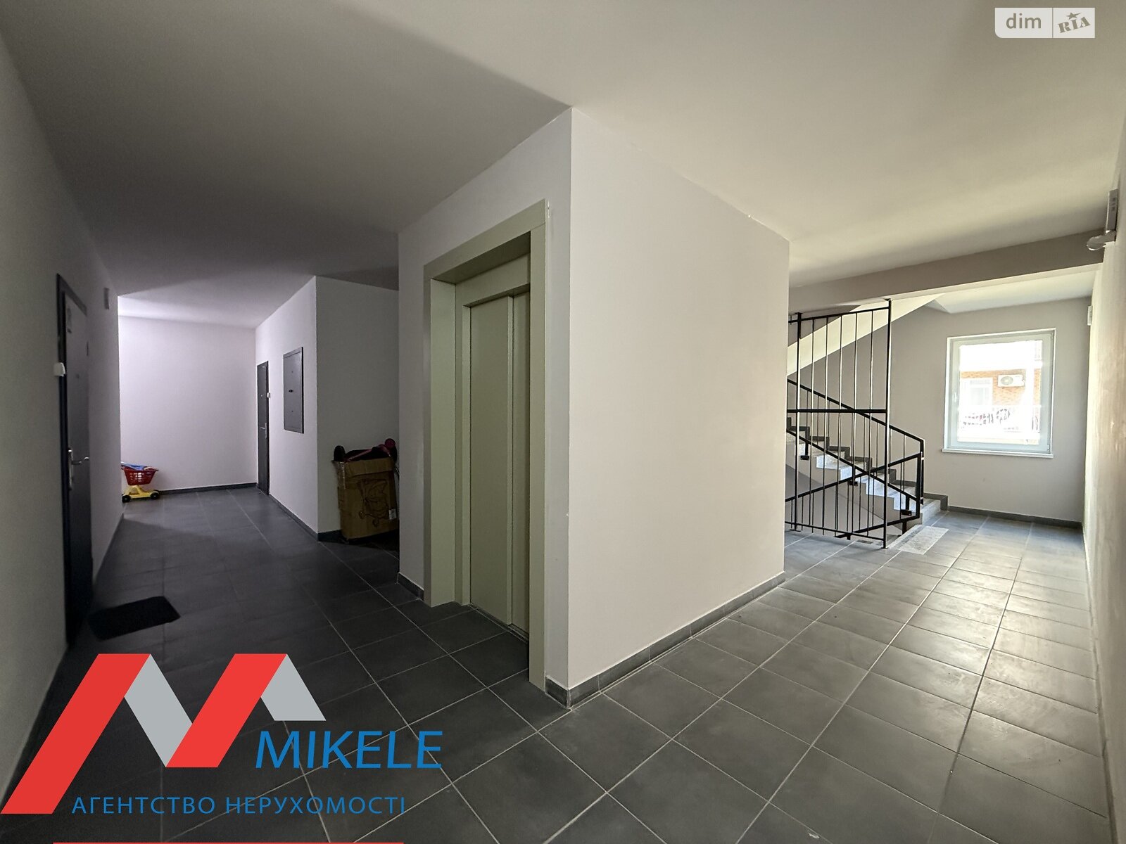 Продажа двухкомнатной квартиры в Броварах, на ул. Героев Крут 12 корпус 3, фото 1 Продажа двухкомнатной квартиры в Броварах, на ул. Героев Крут 12 корпус 3, фото 1