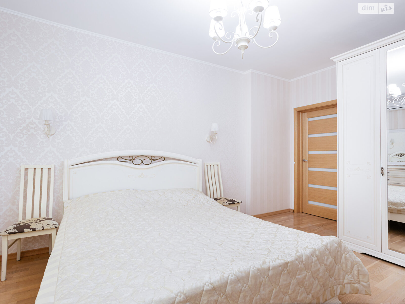 Продажа двухкомнатной квартиры в Броварах, на ул. Симоненко 2А, район Интернат фото 1 Продажа двухкомнатной квартиры в Броварах, на ул. Симоненко 2А, район Интернат фото 1