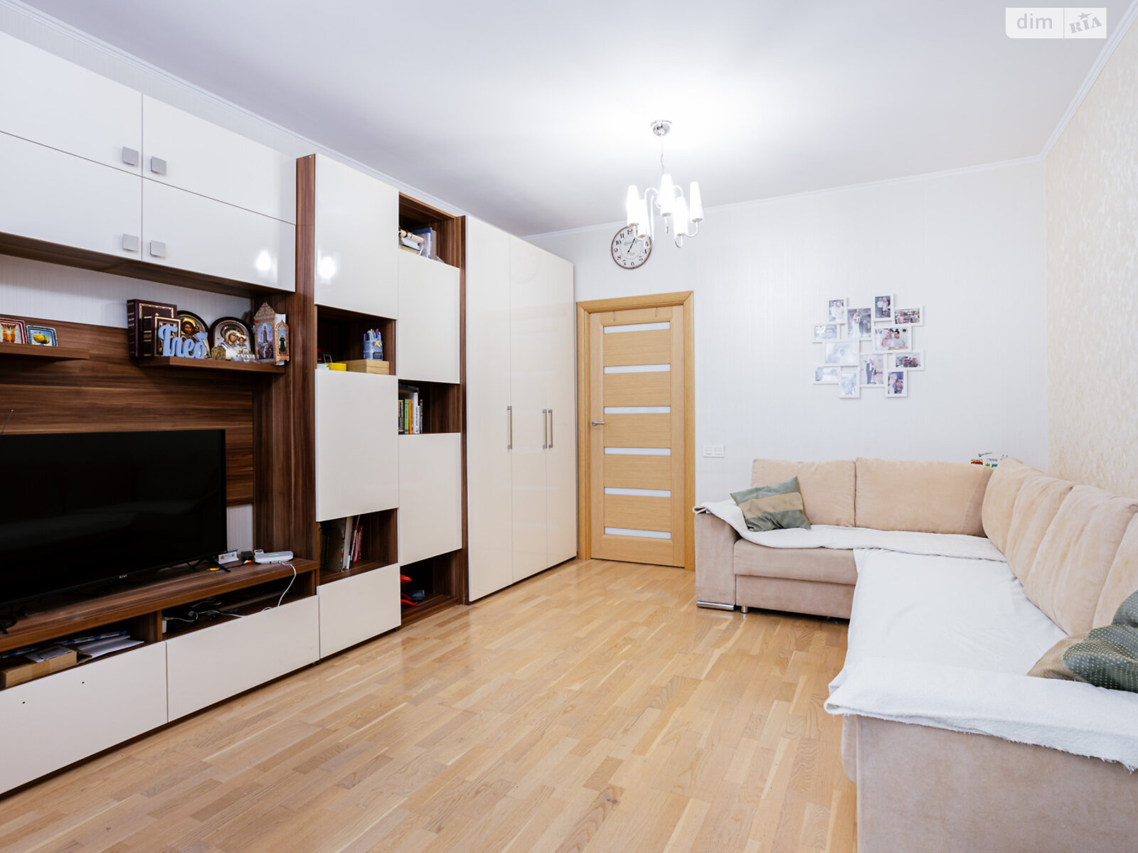 Продажа двухкомнатной квартиры в Броварах, на ул. Симоненко 2А, район Интернат фото 1 Продажа двухкомнатной квартиры в Броварах, на ул. Симоненко 2А, район Интернат фото 1