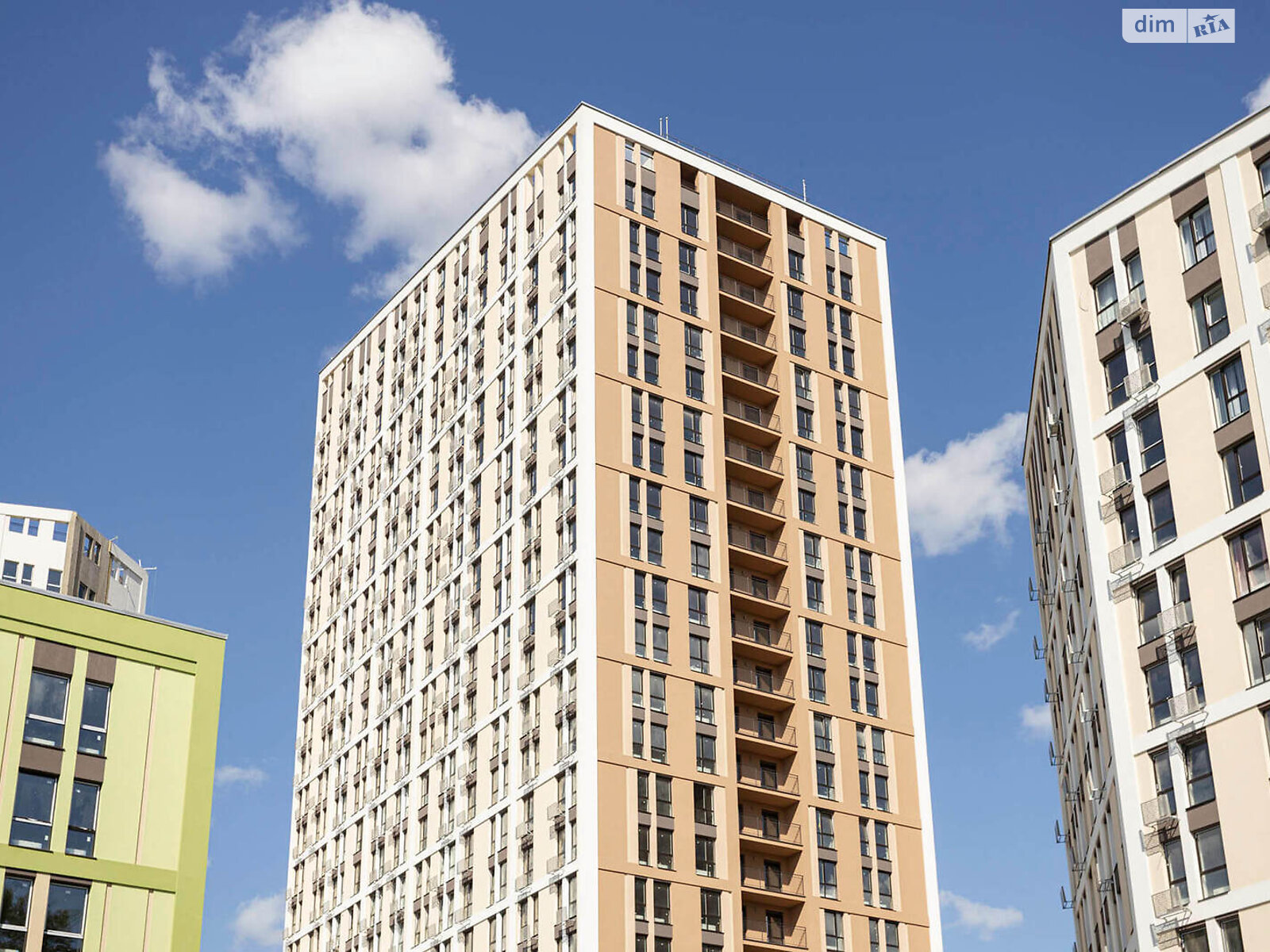 Продаж трикімнатної квартири в Броварах, на пров. Івана Сокура 1, фото 1 Продаж трикімнатної квартири в Броварах, на пров. Івана Сокура 1, фото 1