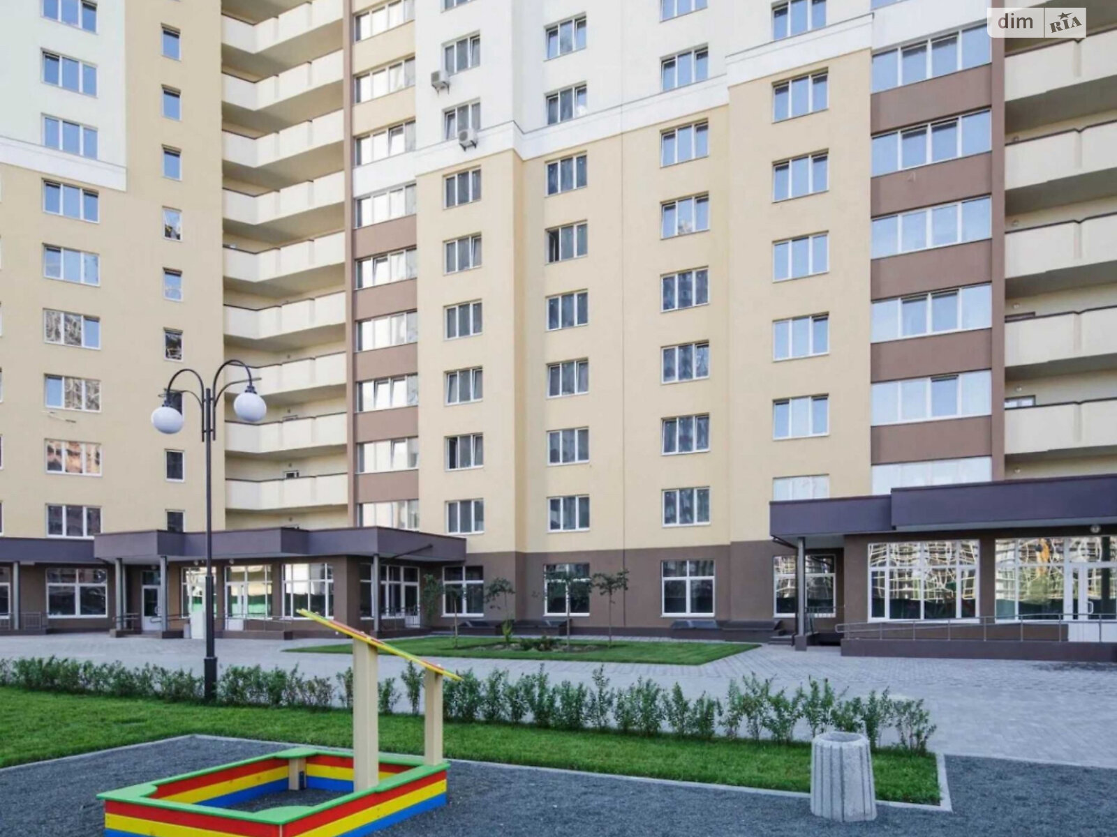 Продажа трехкомнатной квартиры в Броварах, на ул. Киевская 245, фото 1 Продажа трехкомнатной квартиры в Броварах, на ул. Киевская 245, фото 1