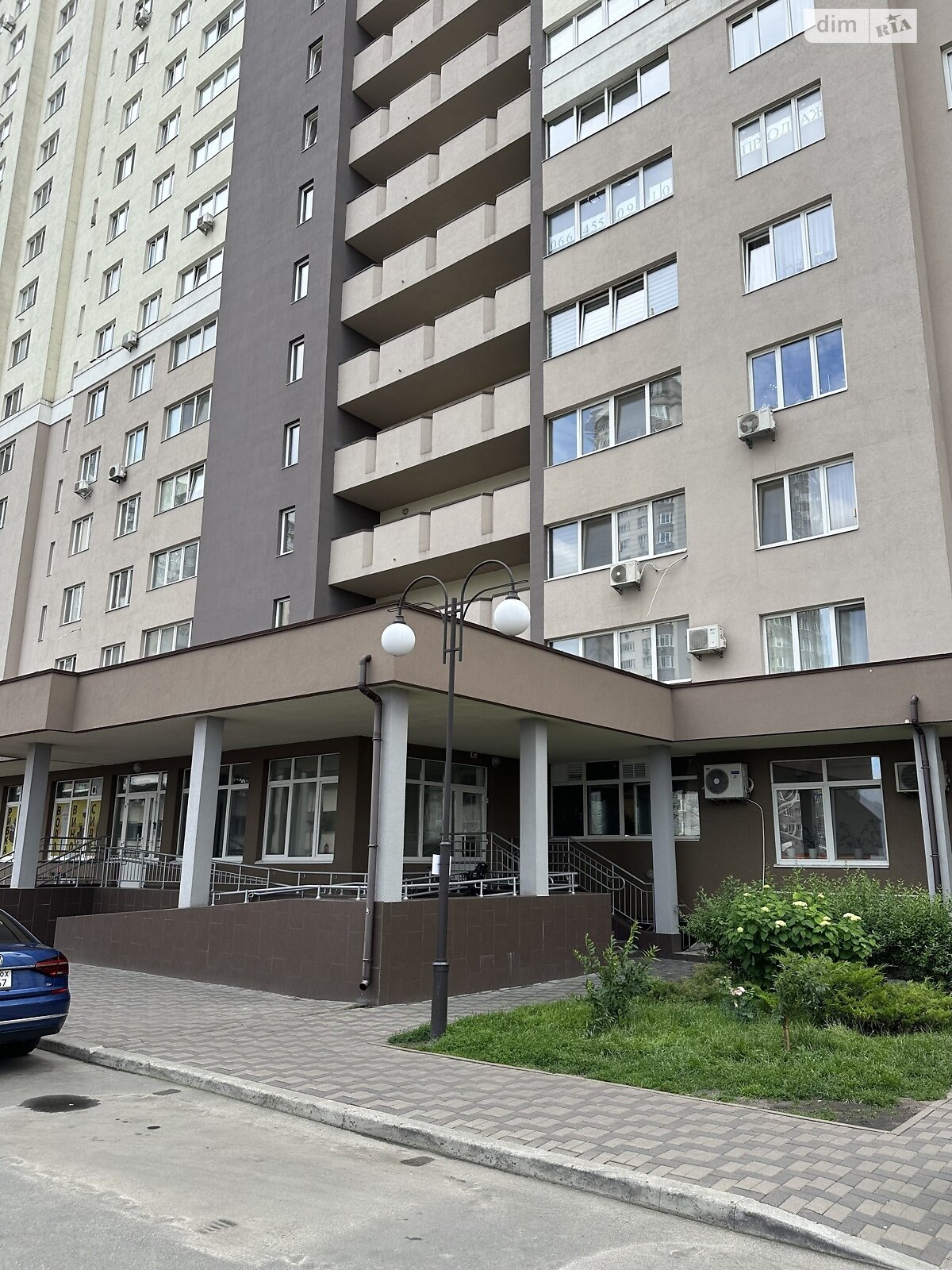 Продажа трехкомнатной квартиры в Броварах, на ул. Киевская 245, фото 1 Продажа трехкомнатной квартиры в Броварах, на ул. Киевская 245, фото 1