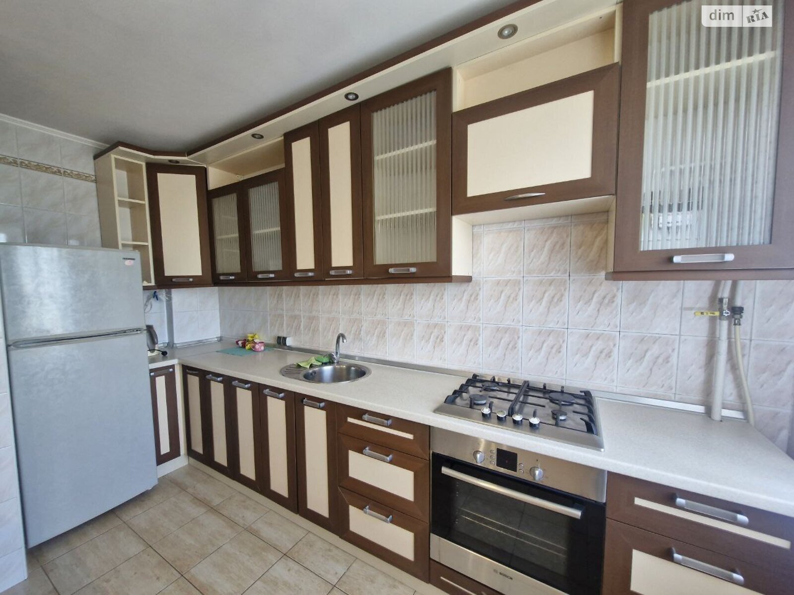 Продажа трехкомнатной квартиры в Броварах, на ул. Марии Лагуновой 4, фото 1 Продажа трехкомнатной квартиры в Броварах, на ул. Марии Лагуновой 4, фото 1