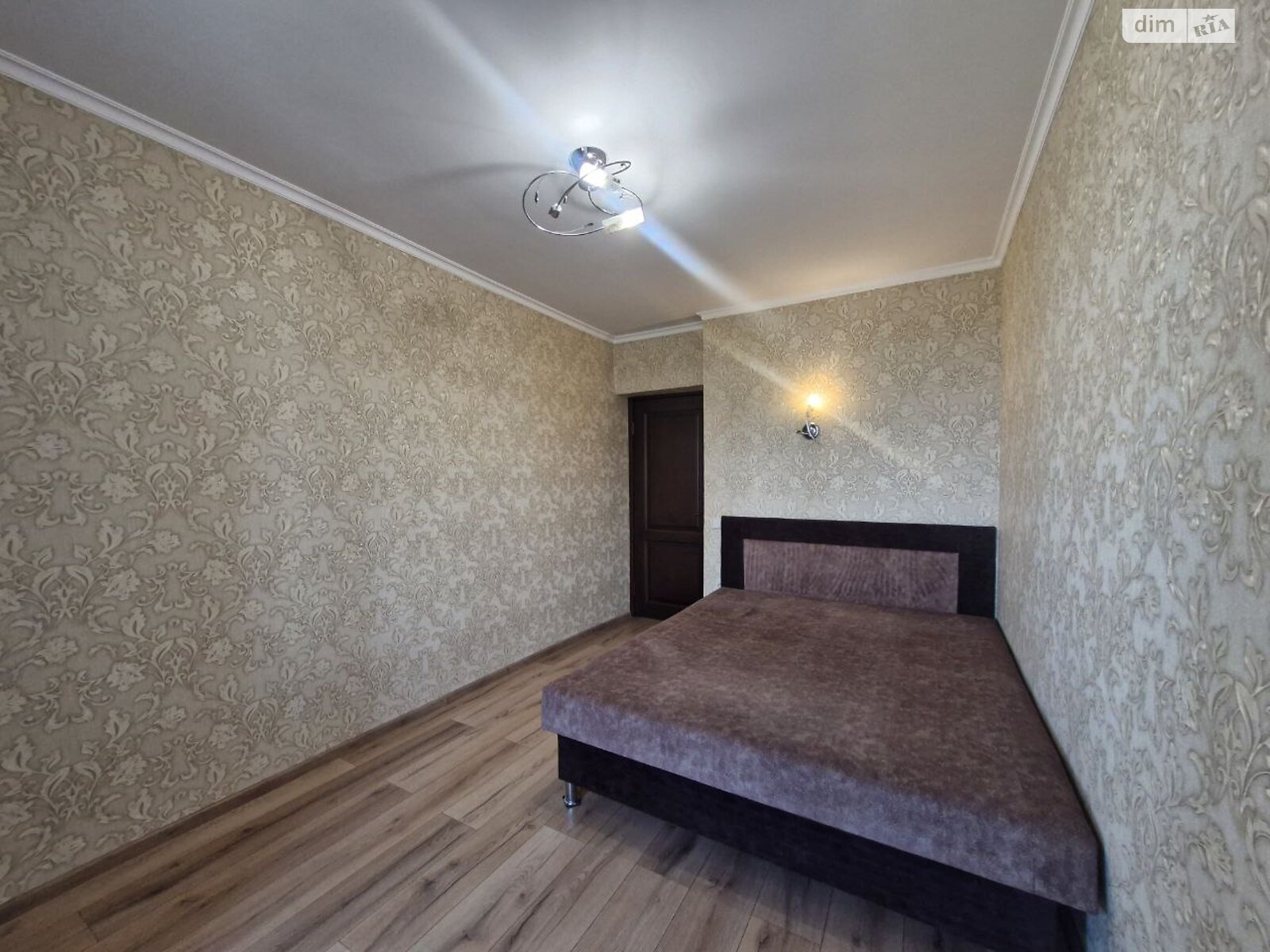 Продажа трехкомнатной квартиры в Броварах, на ул. Марии Лагуновой 4, фото 1 Продажа трехкомнатной квартиры в Броварах, на ул. Марии Лагуновой 4, фото 1