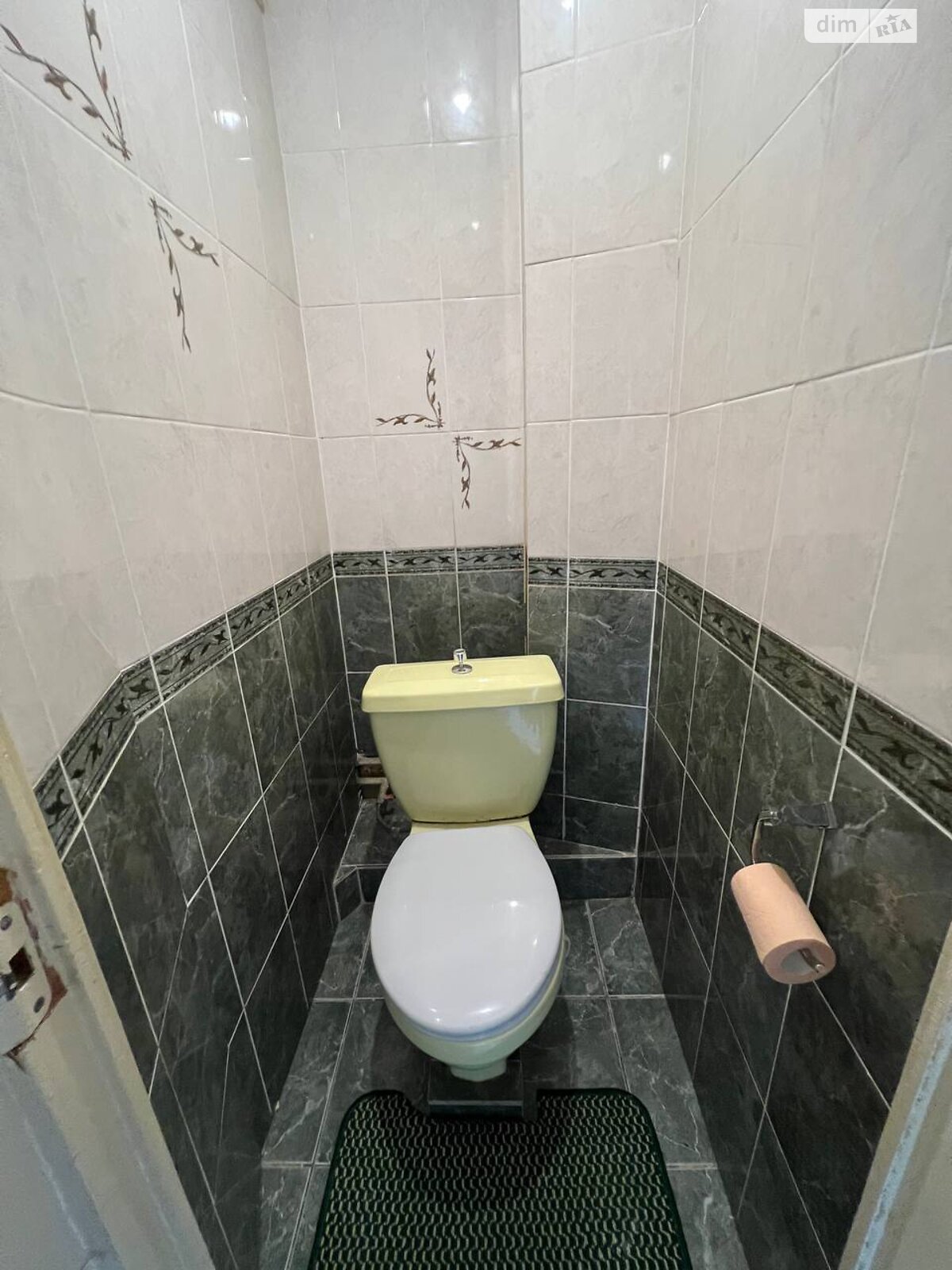 Продажа двухкомнатной квартиры в Броварах, на ул. Черных Запорожцев 54Б, район Массив фото 1