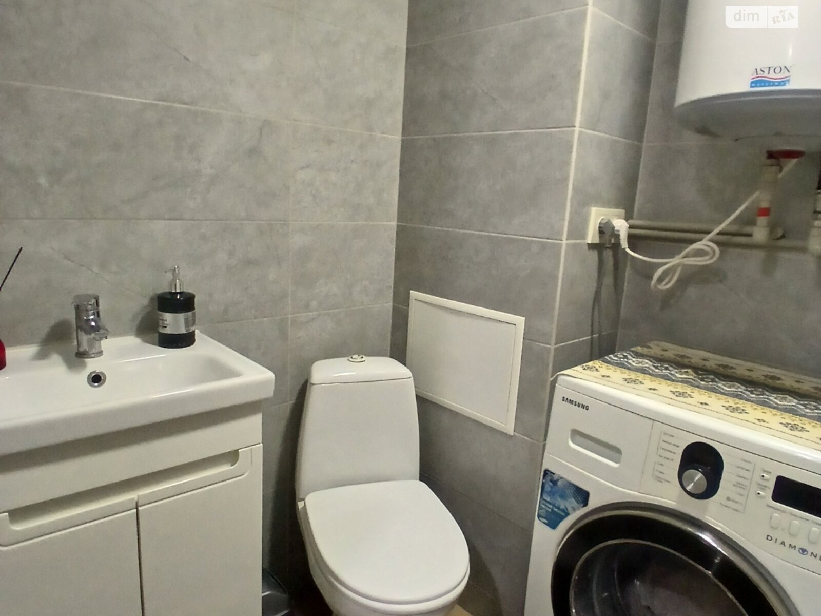 Продажа однокомнатной квартиры в Броварах, на ул. Героев Небесной Сотни 7, район Массив фото 1