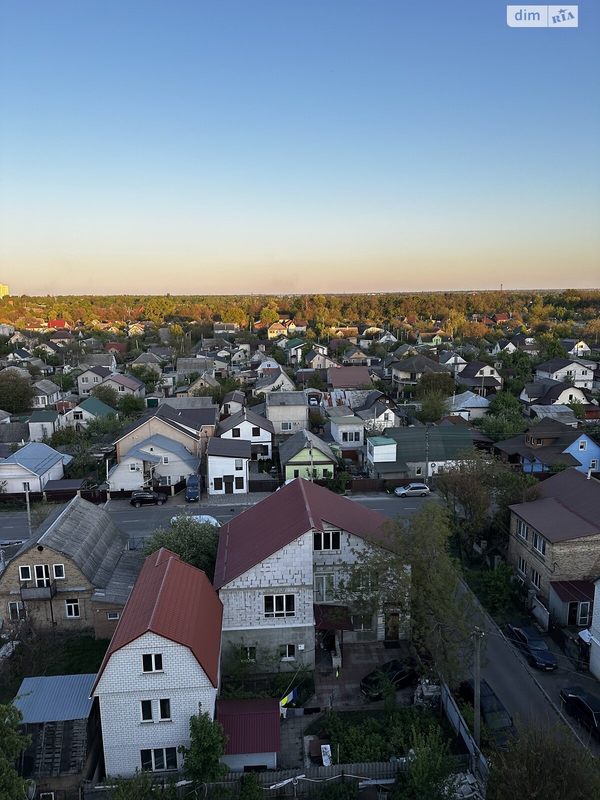 Продажа трехкомнатной квартиры в Броварах, на ул. Героев УПА 7А, район Массив фото 1 Продажа трехкомнатной квартиры в Броварах, на ул. Героев УПА 7А, район Массив фото 1