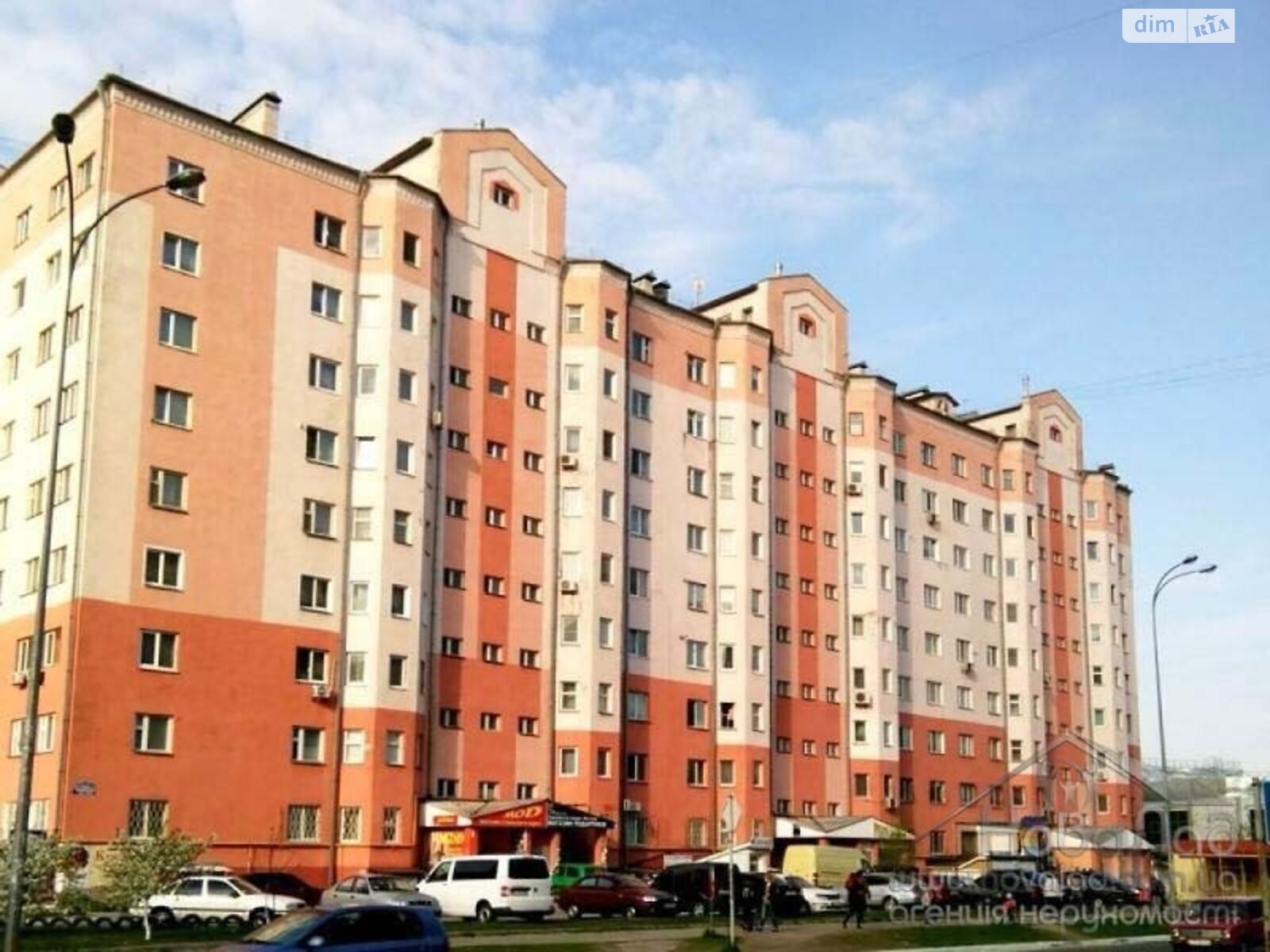 Продаж двокімнатної квартири в Броварах, на вул. Михайла Грушевського 17/1, район Масив фото 1 Продаж двокімнатної квартири в Броварах, на вул. Михайла Грушевського 17/1, район Масив фото 1