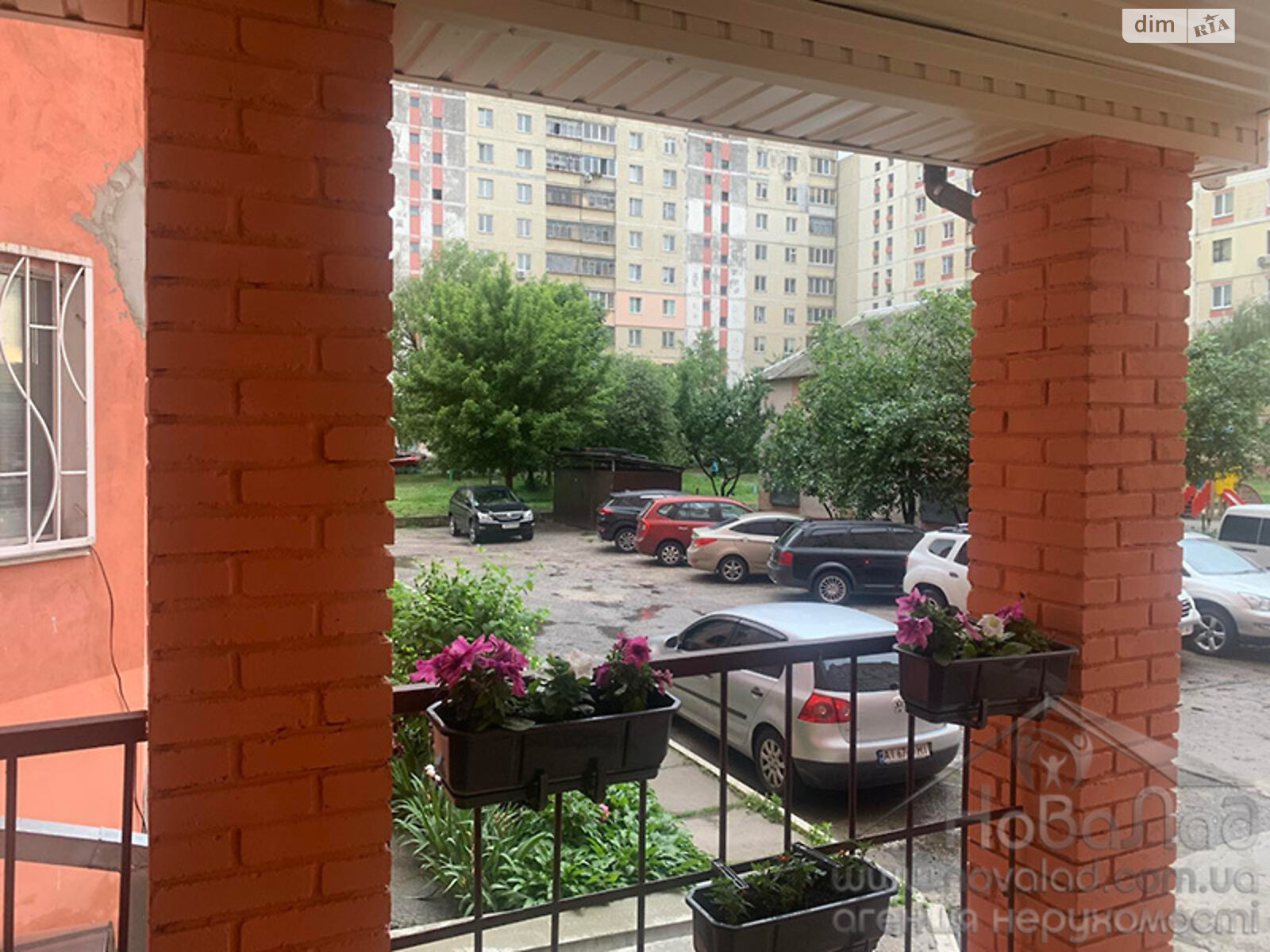 Продаж двокімнатної квартири в Броварах, на вул. Михайла Грушевського 17/1, район Масив фото 1 Продаж двокімнатної квартири в Броварах, на вул. Михайла Грушевського 17/1, район Масив фото 1