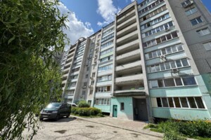 Продажа трехкомнатной квартиры в Броварах, на ул. Харьковская 44, район Массив фото 2