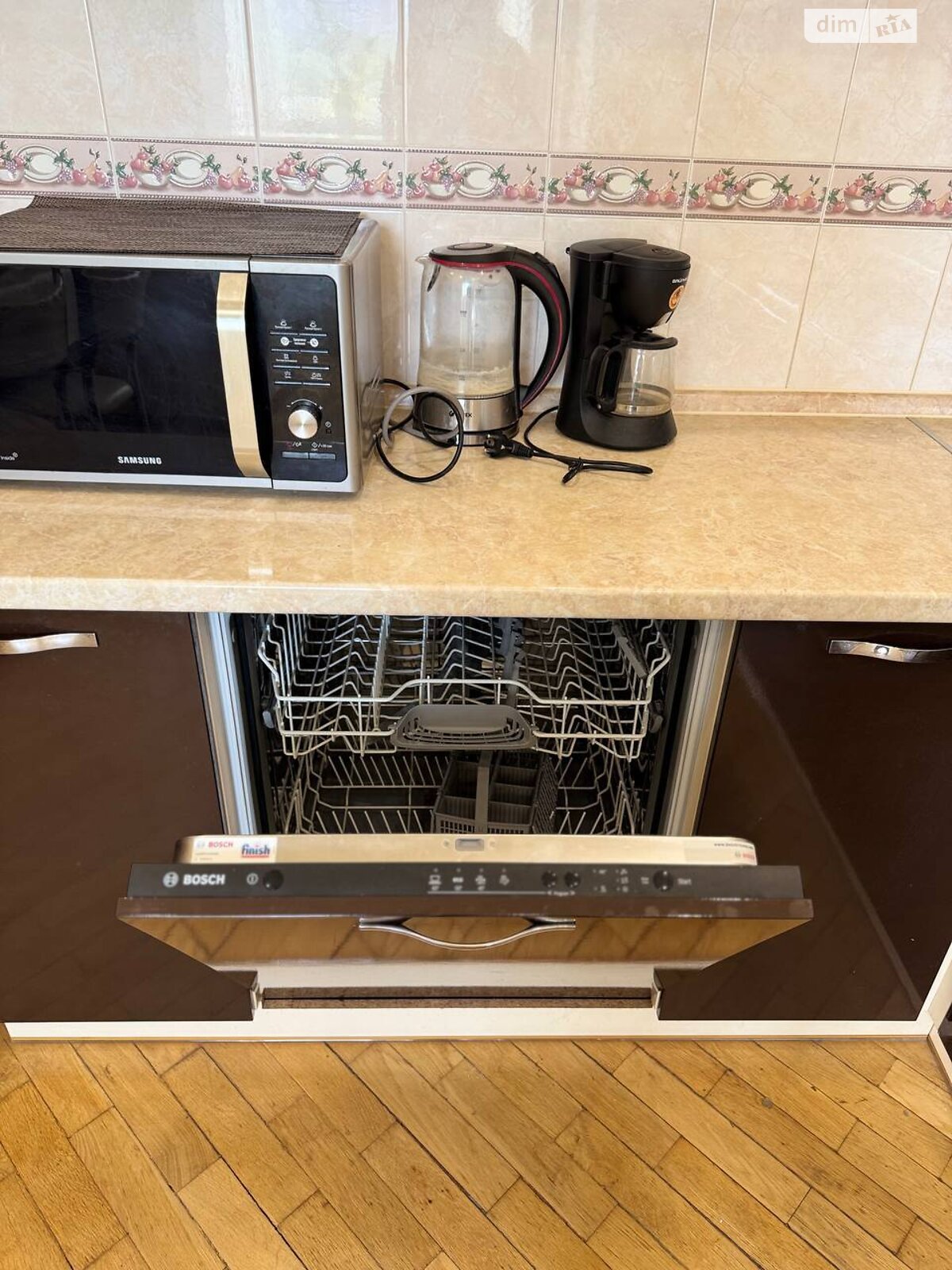 Продажа трехкомнатной квартиры в Броварах, на ул. Харьковская 44, район Массив фото 1