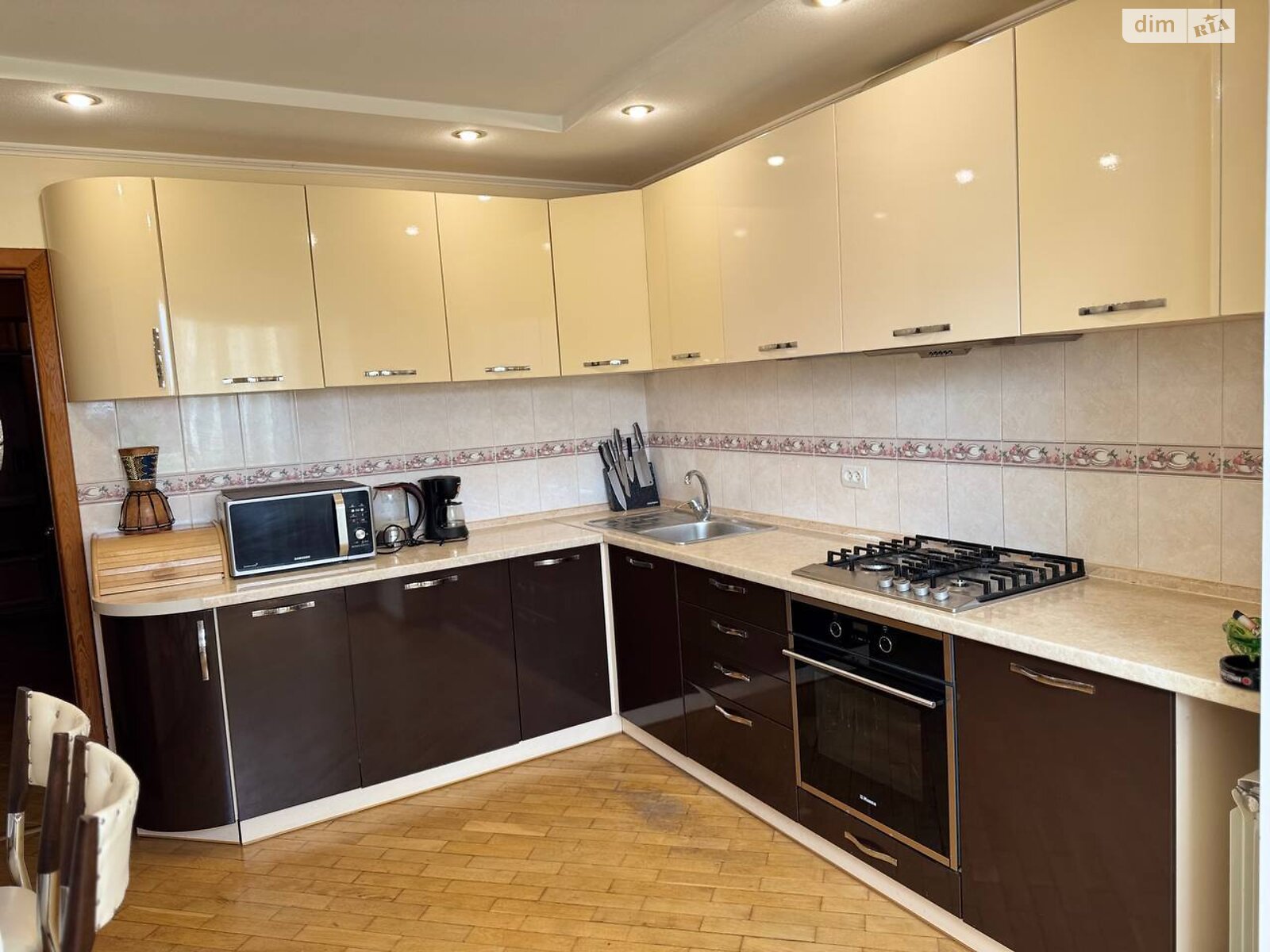 Продажа трехкомнатной квартиры в Броварах, на ул. Харьковская 44, район Массив фото 1