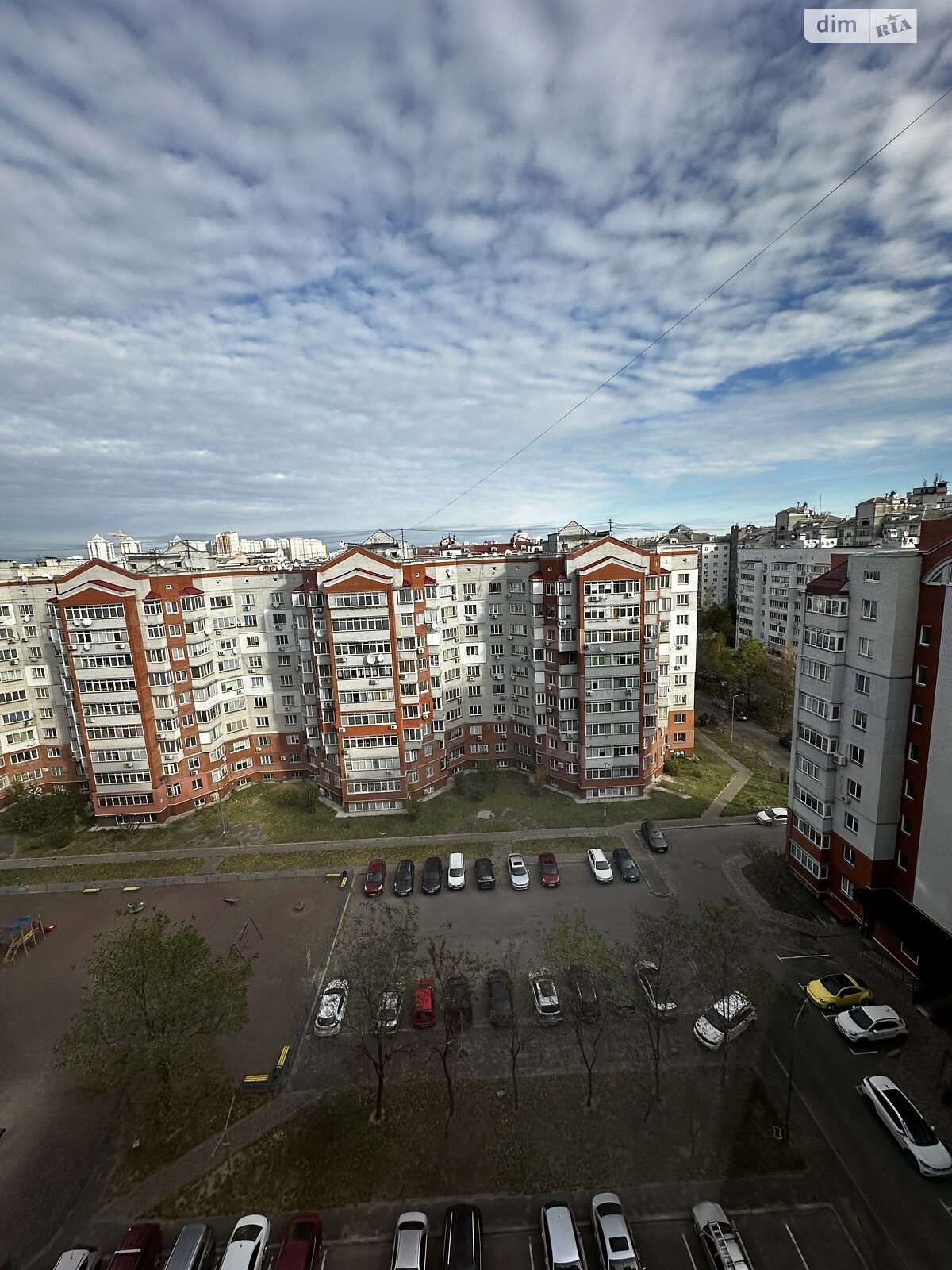 Продажа двухкомнатной квартиры в Броварах, на ул. Михаила Грушевского 21, район Массив фото 1 Продажа двухкомнатной квартиры в Броварах, на ул. Михаила Грушевского 21, район Массив фото 1