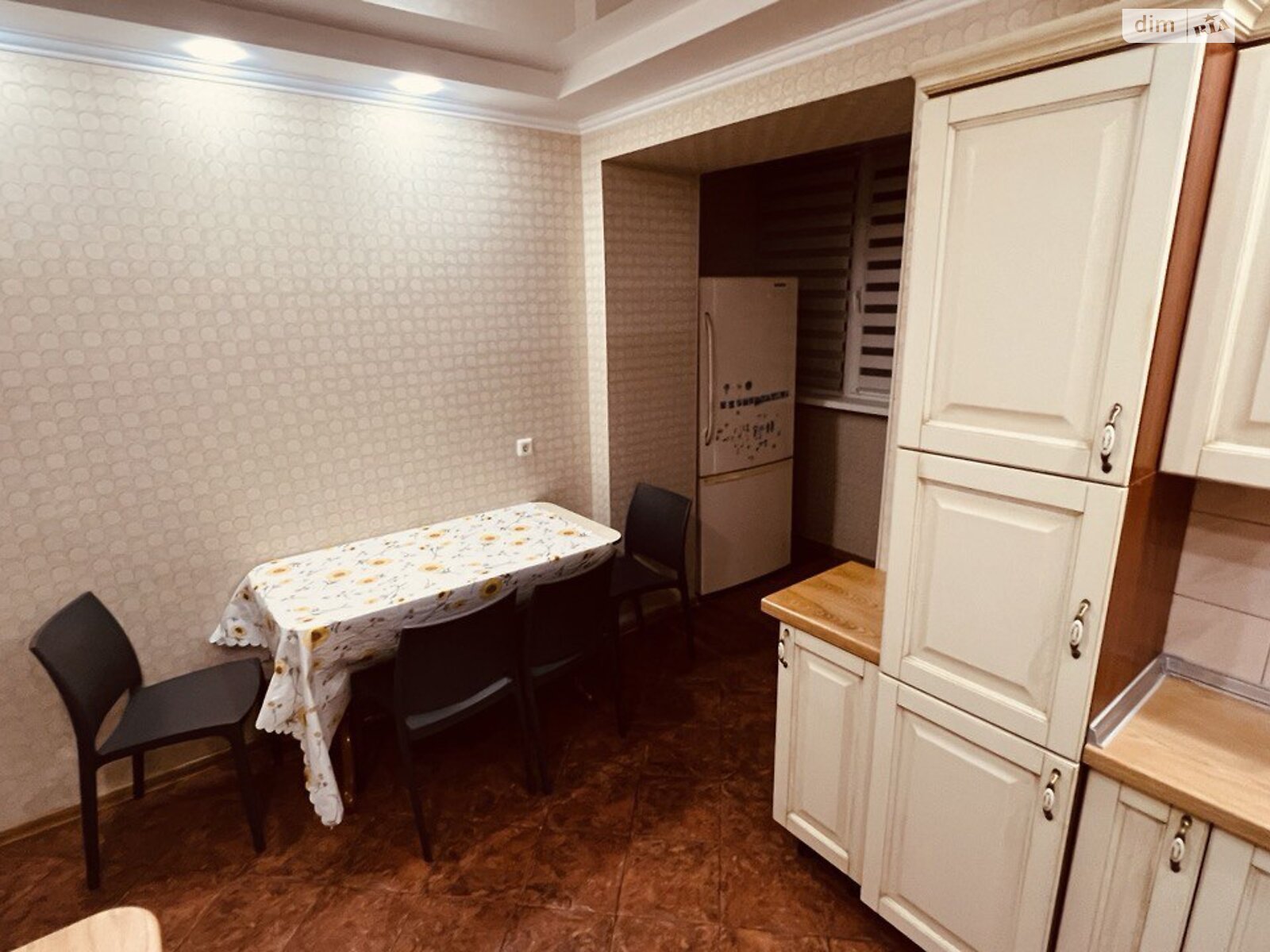 Продажа двухкомнатной квартиры в Броварах, на ул. Михаила Грушевского 11, район Массив фото 1 Продажа двухкомнатной квартиры в Броварах, на ул. Михаила Грушевского 11, район Массив фото 1