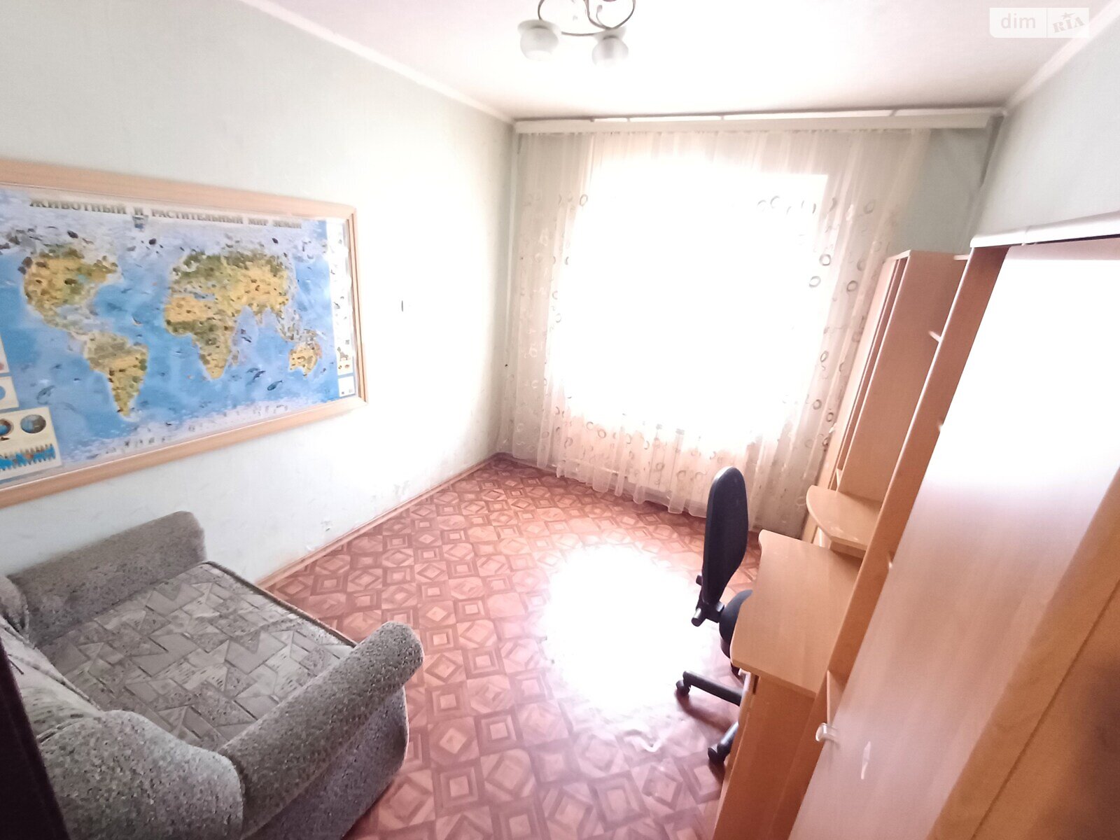Продажа трехкомнатной квартиры в Броварах, на ул. Михаила Грушевского 17Б, район Массив фото 1 Продажа трехкомнатной квартиры в Броварах, на ул. Михаила Грушевского 17Б, район Массив фото 1