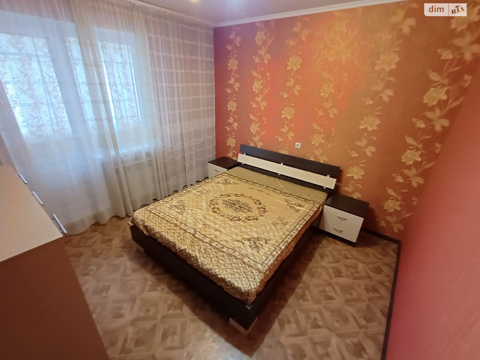 Продажа трехкомнатной квартиры в Броварах, на ул. Михаила Грушевского 17Б, район Массив фото 1 Продажа трехкомнатной квартиры в Броварах, на ул. Михаила Грушевского 17Б, район Массив фото 1