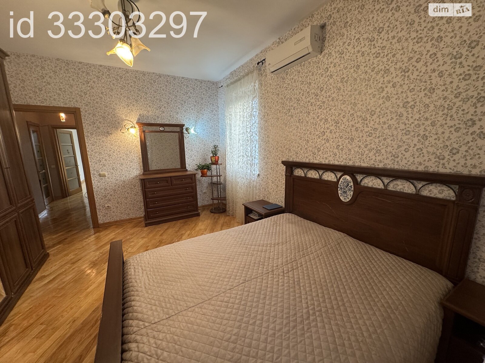 Продаж трикімнатної квартири в Броварах, на вул. Михайла Грушевського 15, район Масив фото 1 Продаж трикімнатної квартири в Броварах, на вул. Михайла Грушевського 15, район Масив фото 1
