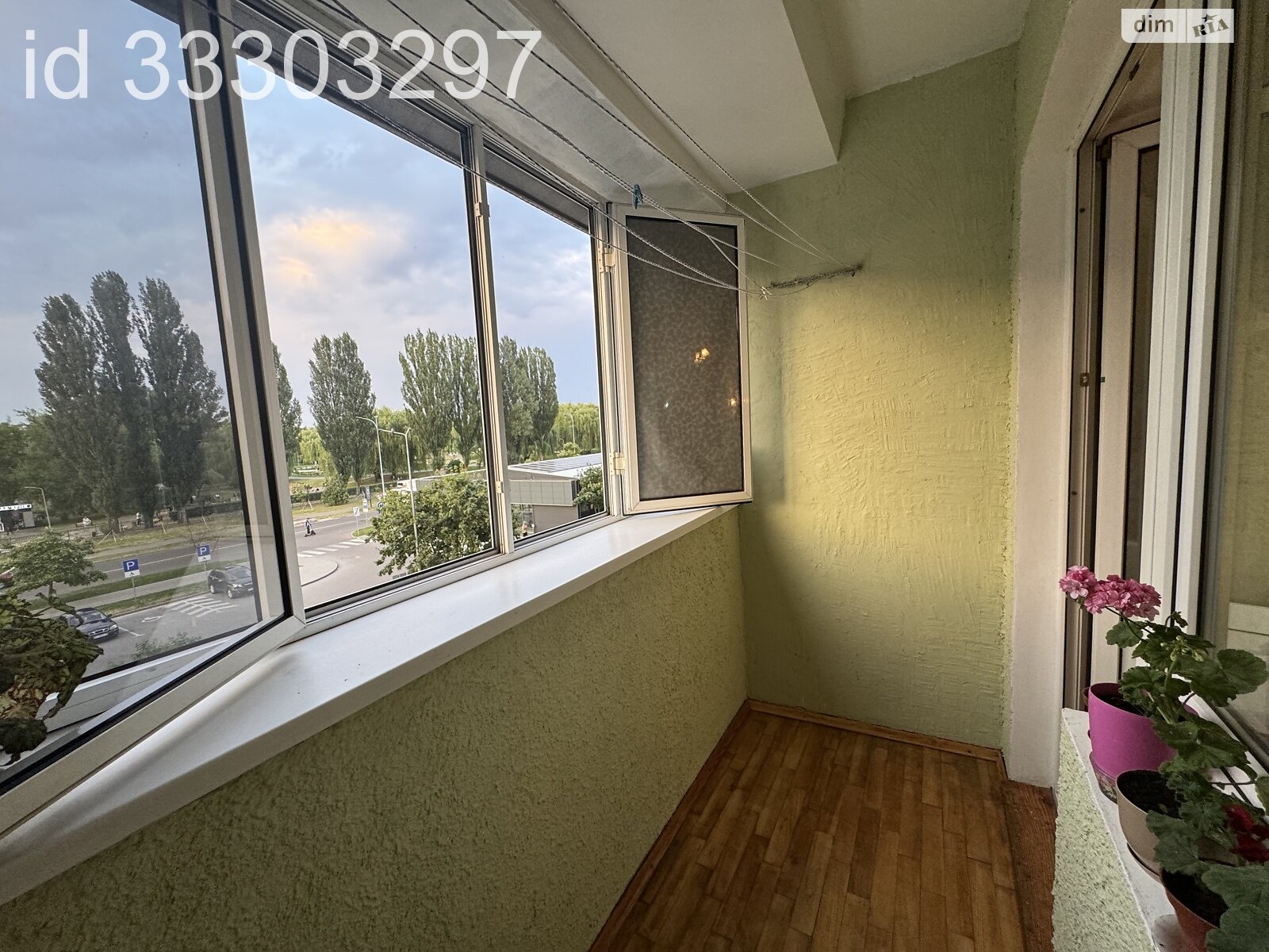 Продаж трикімнатної квартири в Броварах, на вул. Михайла Грушевського 15, район Масив фото 1 Продаж трикімнатної квартири в Броварах, на вул. Михайла Грушевського 15, район Масив фото 1