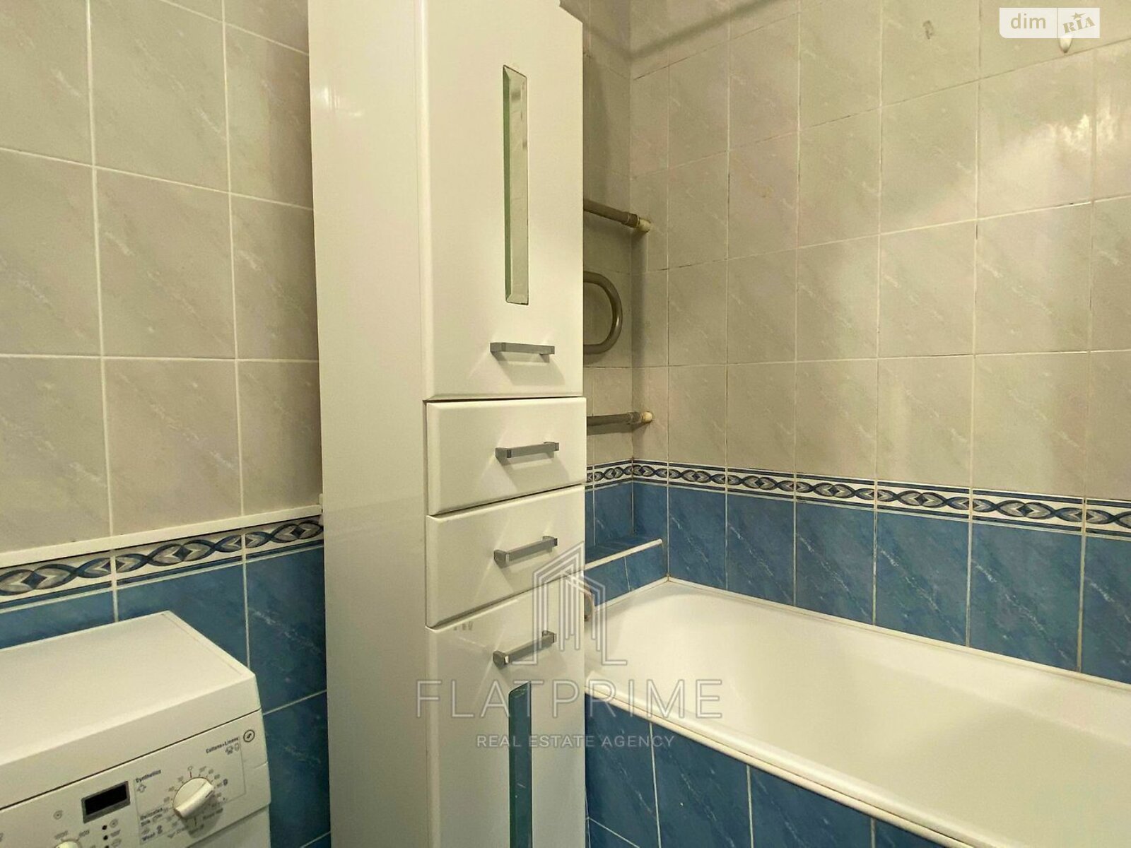 Продажа трехкомнатной квартиры в Броварах, на бул. Независимости 17, район Массив фото 1 Продажа трехкомнатной квартиры в Броварах, на бул. Независимости 17, район Массив фото 1