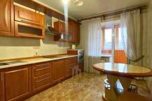 Продаж трикімнатної квартири в Броварах, на бул. Незалежності 17, район Масив фото 2