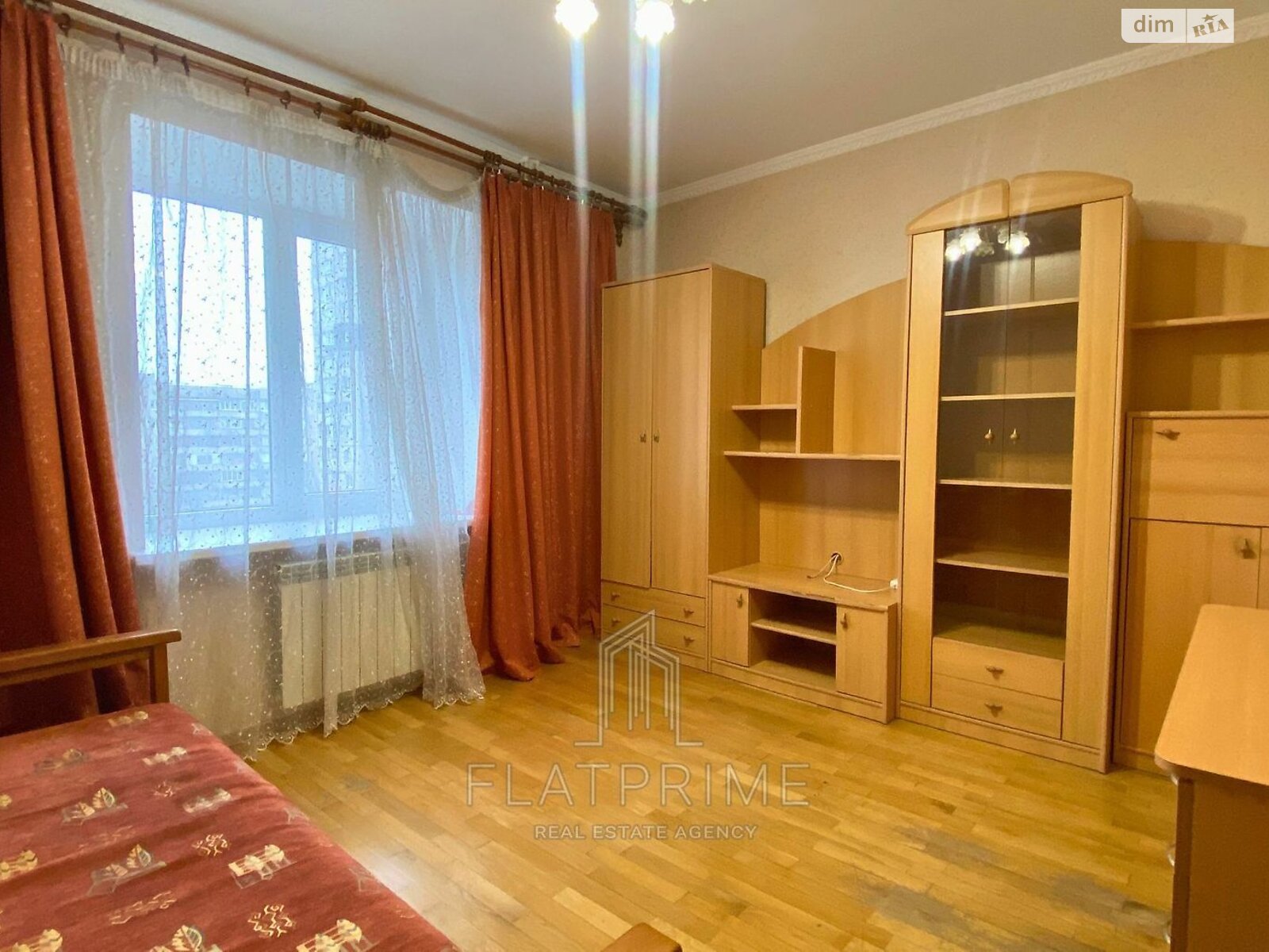 Продажа трехкомнатной квартиры в Броварах, на бул. Независимости 17, район Массив фото 1 Продажа трехкомнатной квартиры в Броварах, на бул. Независимости 17, район Массив фото 1