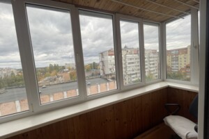 Продаж двокімнатної квартири в Броварах, на бул. Незалежності, район Масив фото 2