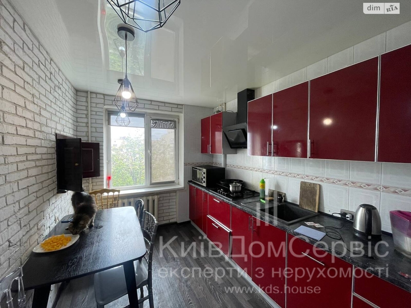 Продажа трехкомнатной квартиры в Броварах, на бул. Независимости 6, район Массив фото 1 Продажа трехкомнатной квартиры в Броварах, на бул. Независимости 6, район Массив фото 1