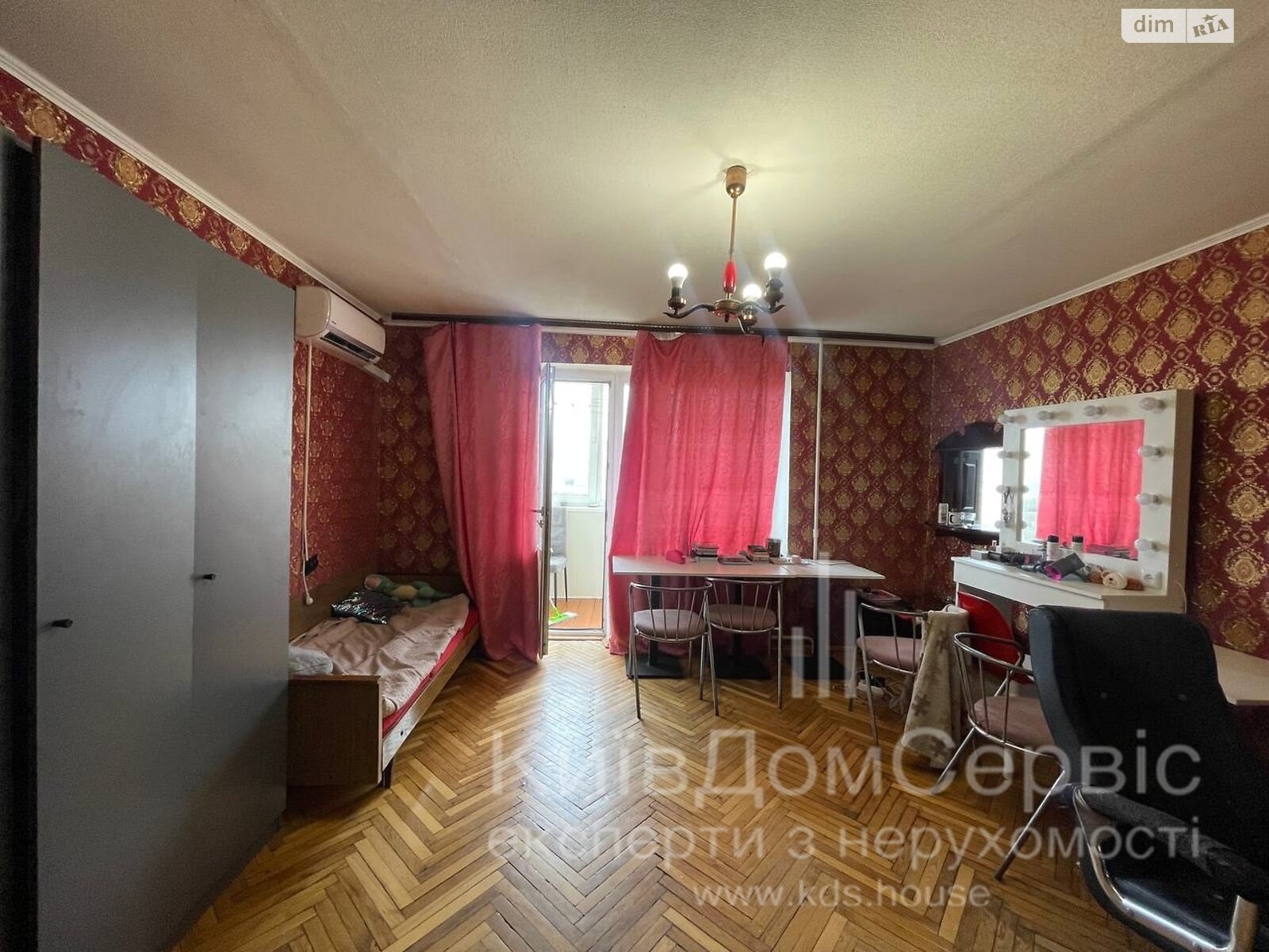 Продажа трехкомнатной квартиры в Броварах, на бул. Независимости 6, район Массив фото 1 Продажа трехкомнатной квартиры в Броварах, на бул. Независимости 6, район Массив фото 1