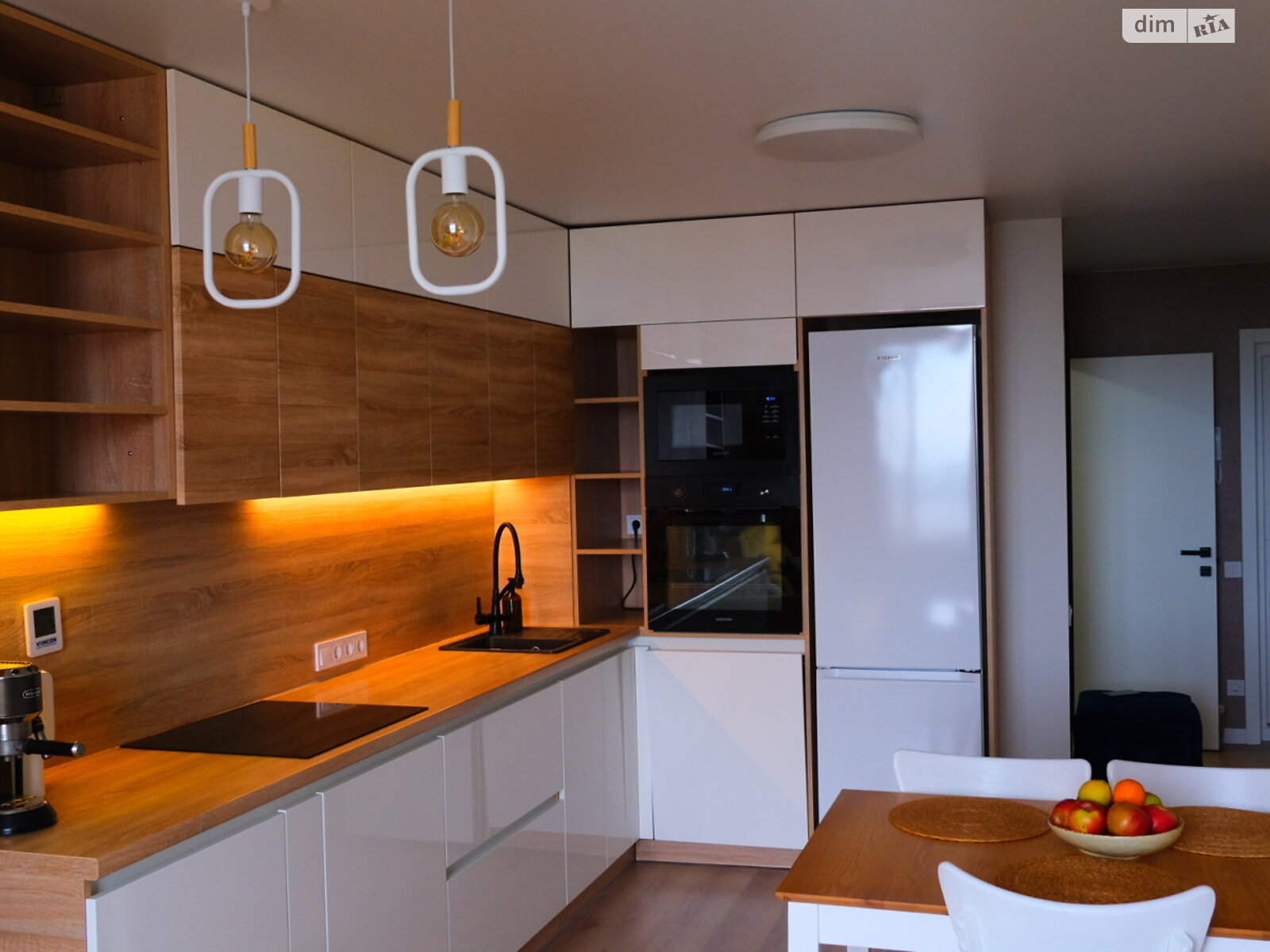 Продажа однокомнатной квартиры в Броварах, на ул. Симоненко 111, район Массив фото 1