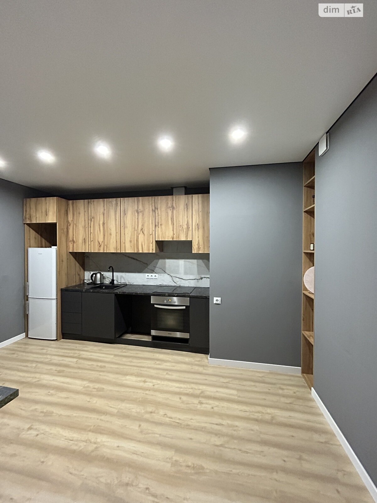 Продаж трикімнатної квартири в Броварах, на вул. Соборна 18, кв. 179, район Масив фото 1 Продаж трикімнатної квартири в Броварах, на вул. Соборна 18, кв. 179, район Масив фото 1