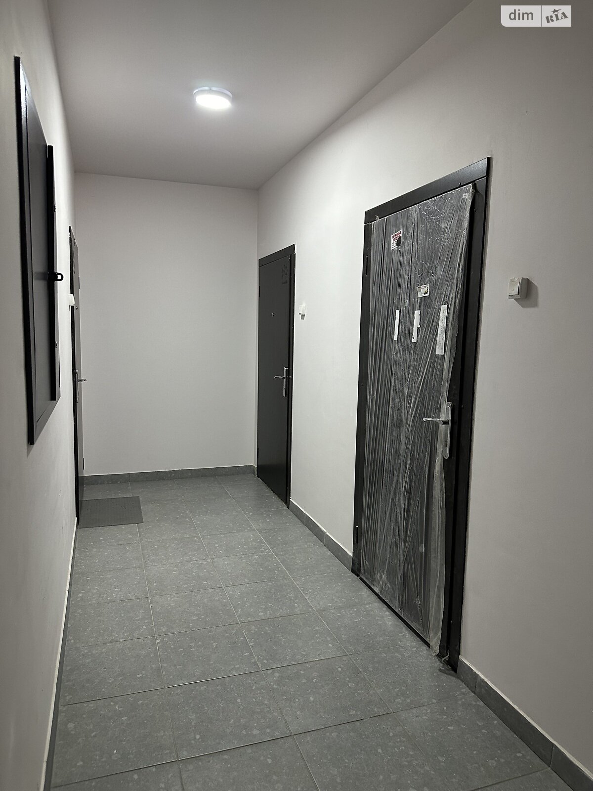 Продаж однокімнатної квартири в Броварах, на вул. Героїв Крут 14, район Пекарня фото 1 Продаж однокімнатної квартири в Броварах, на вул. Героїв Крут 14, район Пекарня фото 1