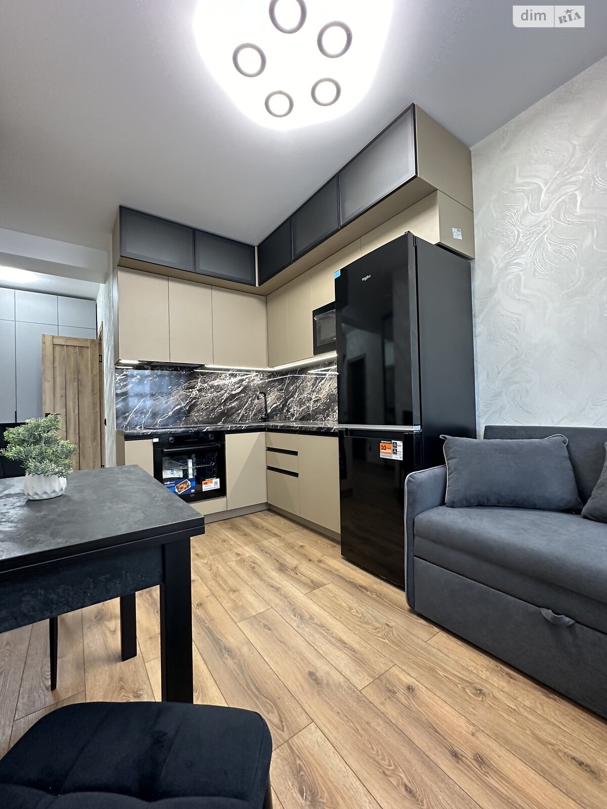 Продажа однокомнатной квартиры в Броварах, на ул. Героев Крут, район Пекарня фото 1 Продажа однокомнатной квартиры в Броварах, на ул. Героев Крут, район Пекарня фото 1