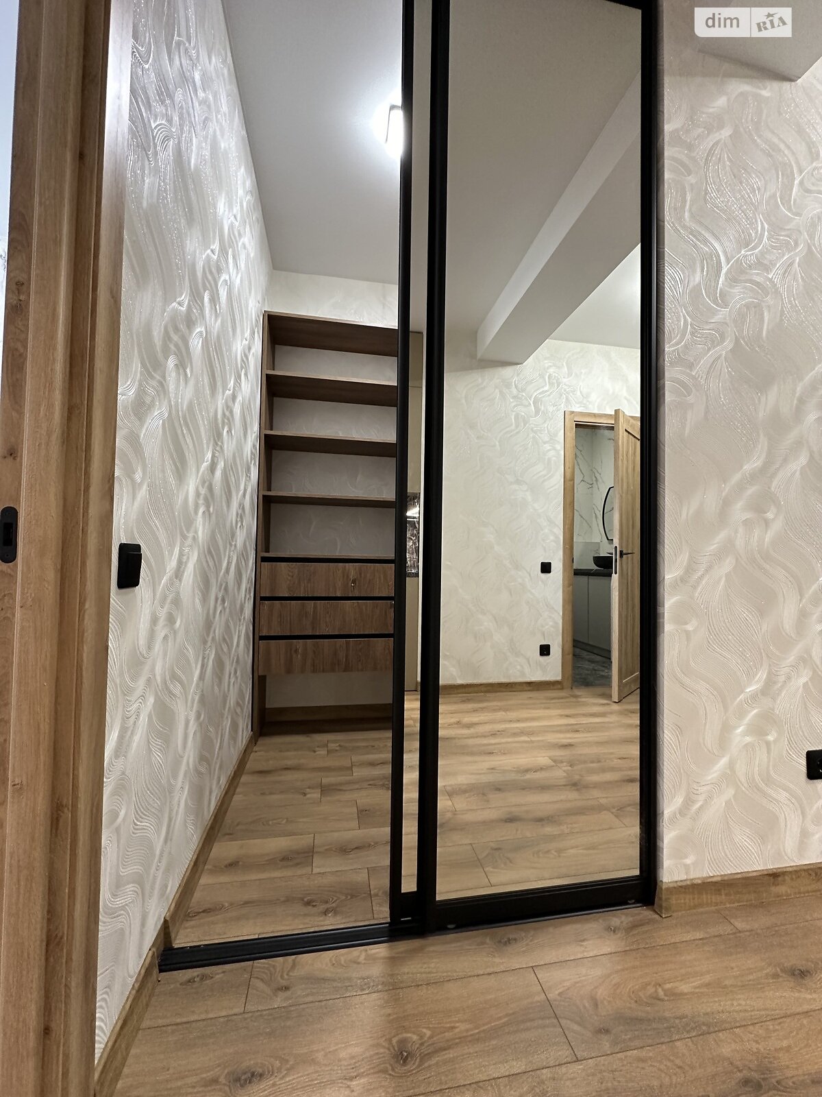 Продажа однокомнатной квартиры в Броварах, на ул. Героев Крут, район Пекарня фото 1 Продажа однокомнатной квартиры в Броварах, на ул. Героев Крут, район Пекарня фото 1