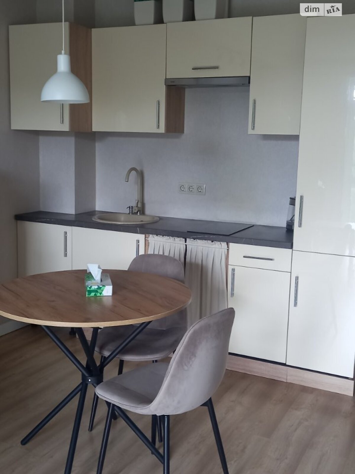 Продаж однокімнатної квартири в Броварах, на вул. Героїв Крут 14, кв. 126, район Пекарня фото 1
